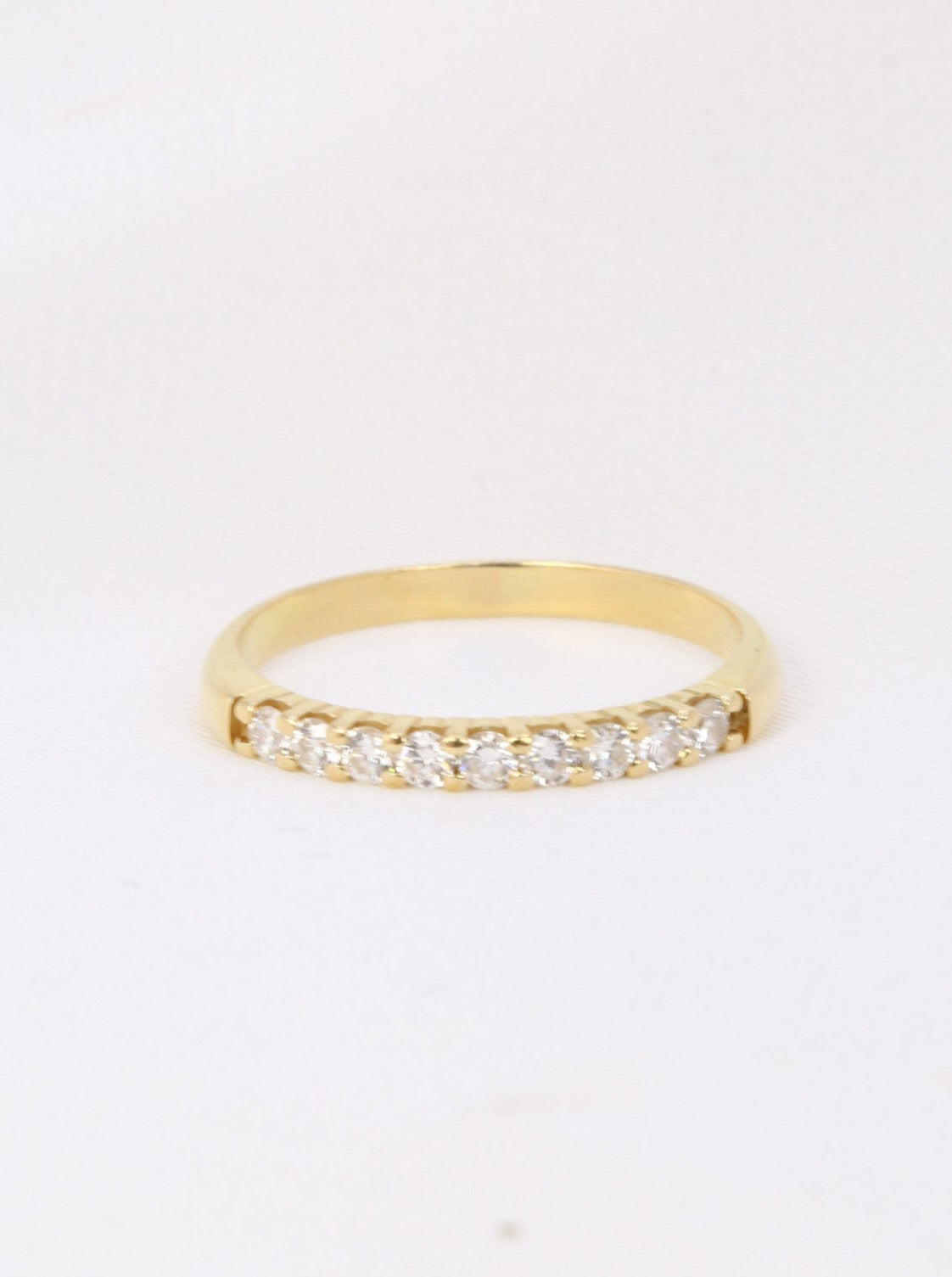 American half wedding ring in yellow gold and diamonds 0.3 ct