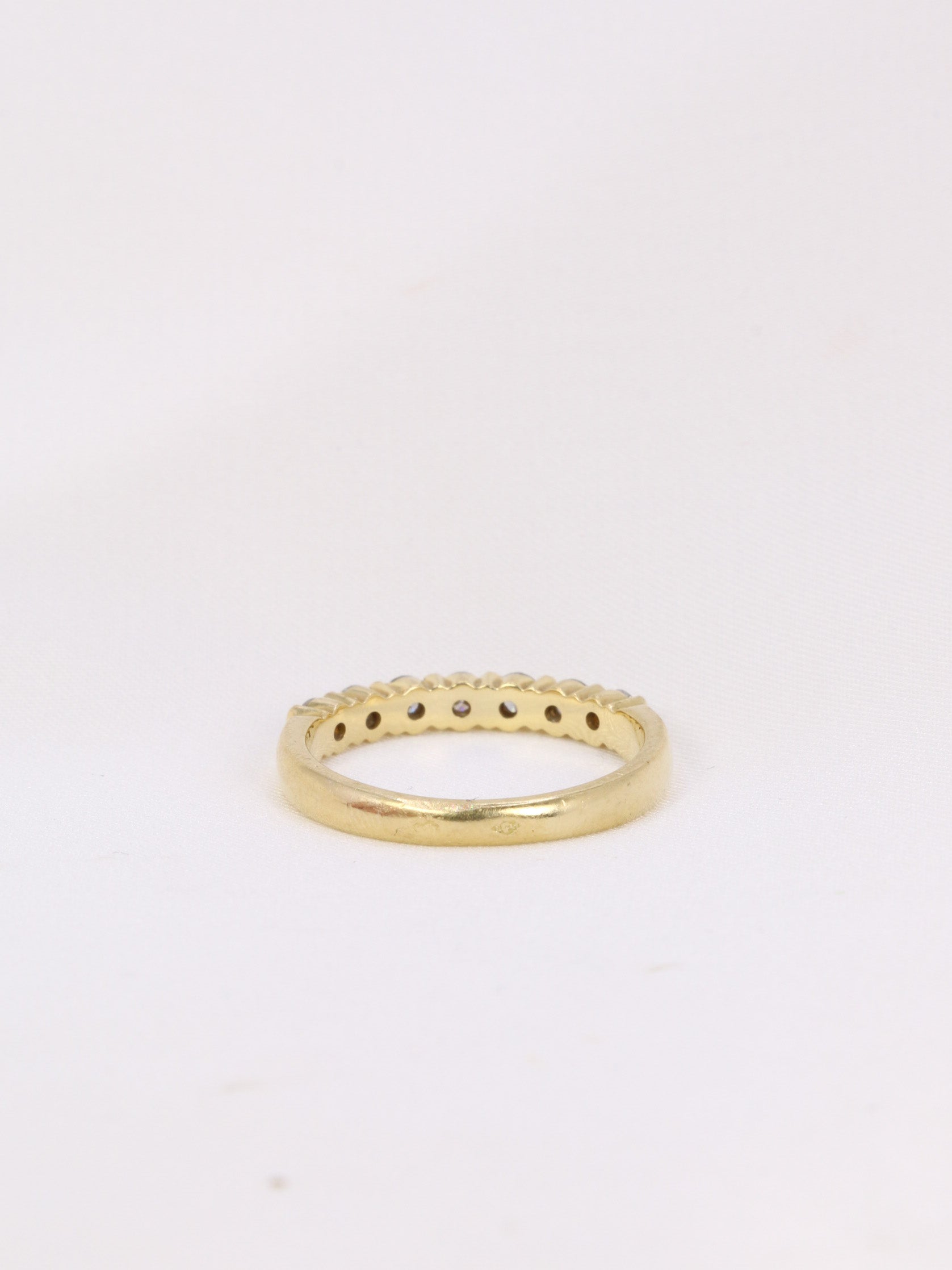 American half wedding ring in yellow gold and diamonds 0.42 ct