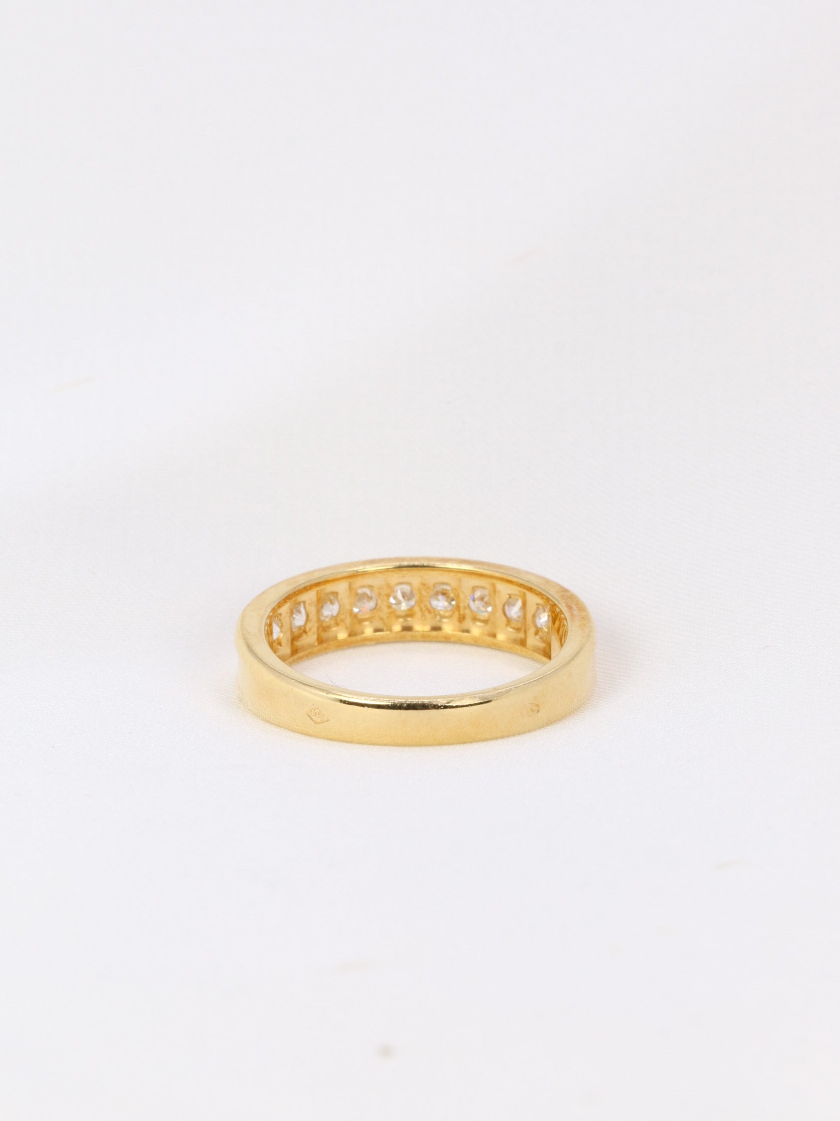 American half wedding ring in yellow gold and diamonds 0.36 ct