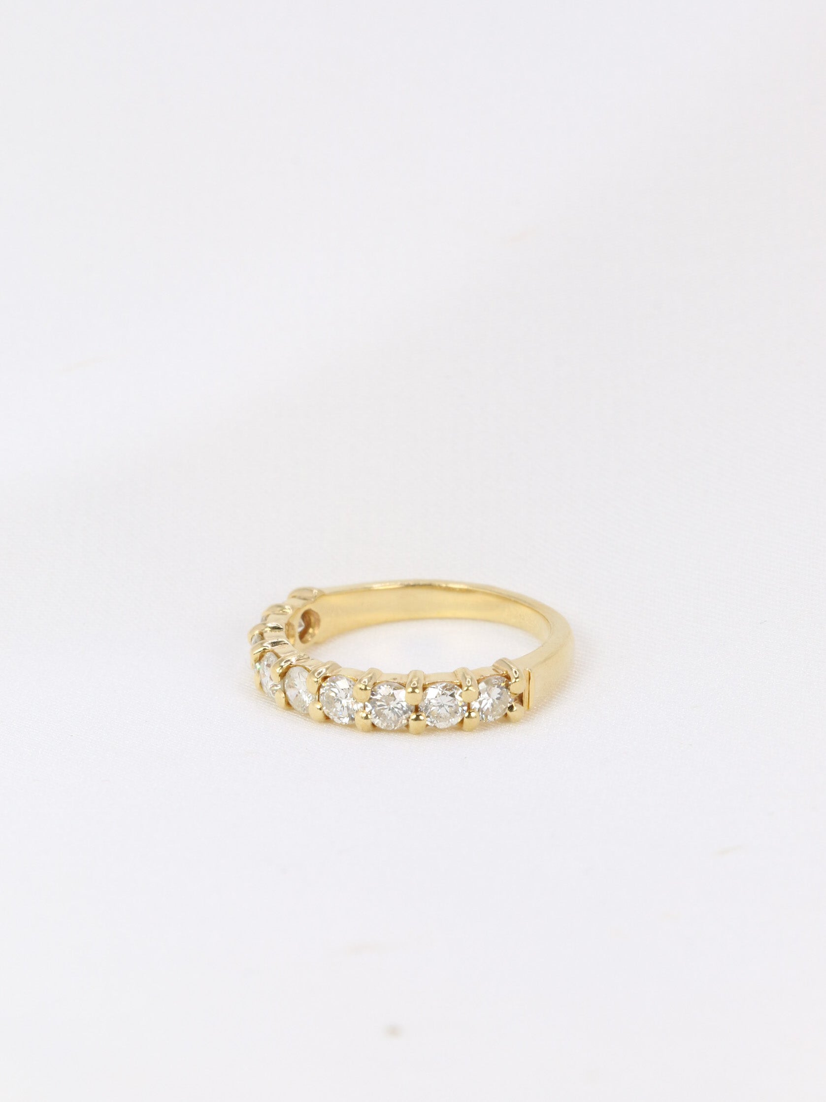 American half wedding ring in yellow gold and diamonds 0.72 ct