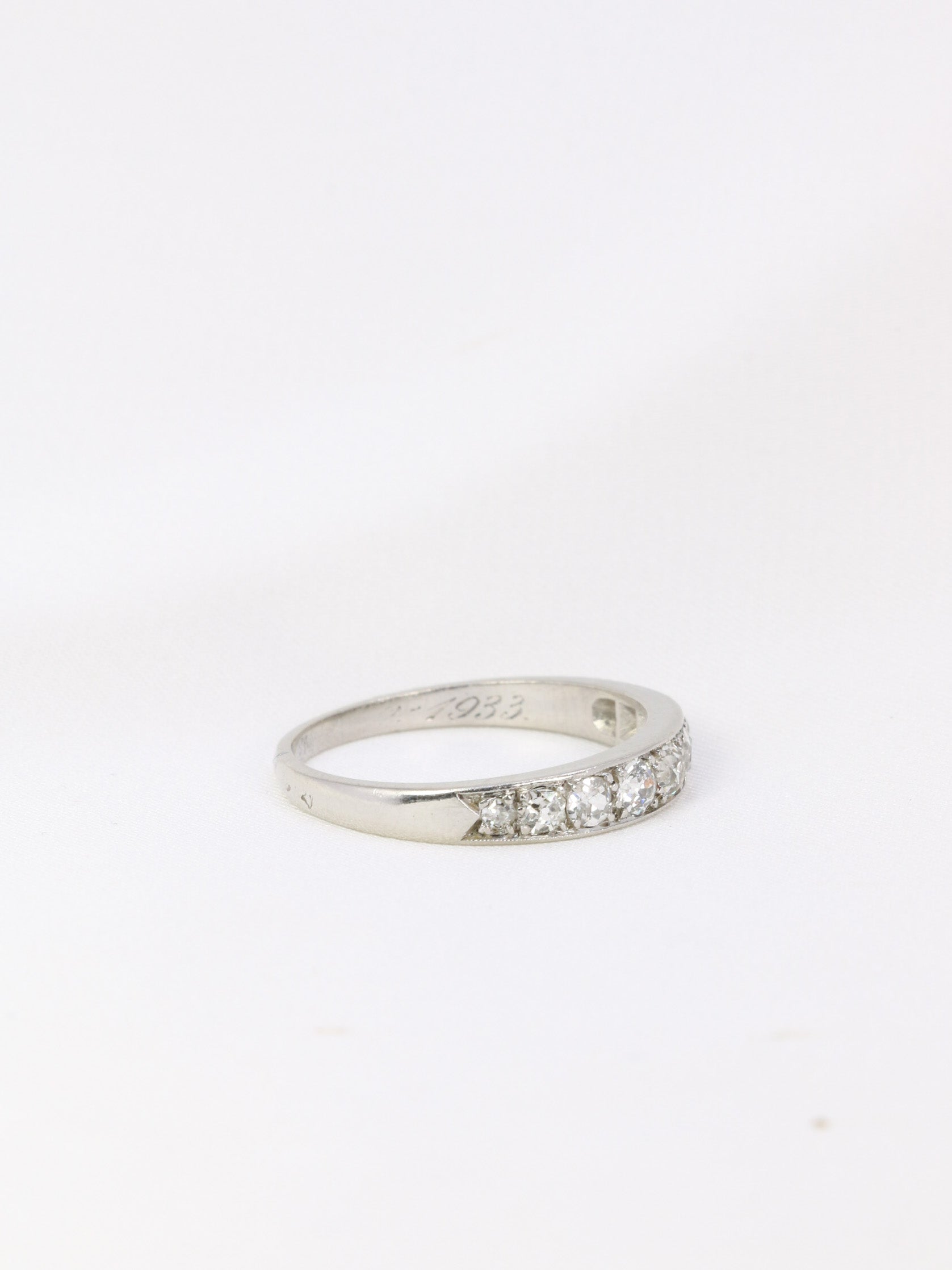 Bague jarretière en platine et diamants 0,5 ct