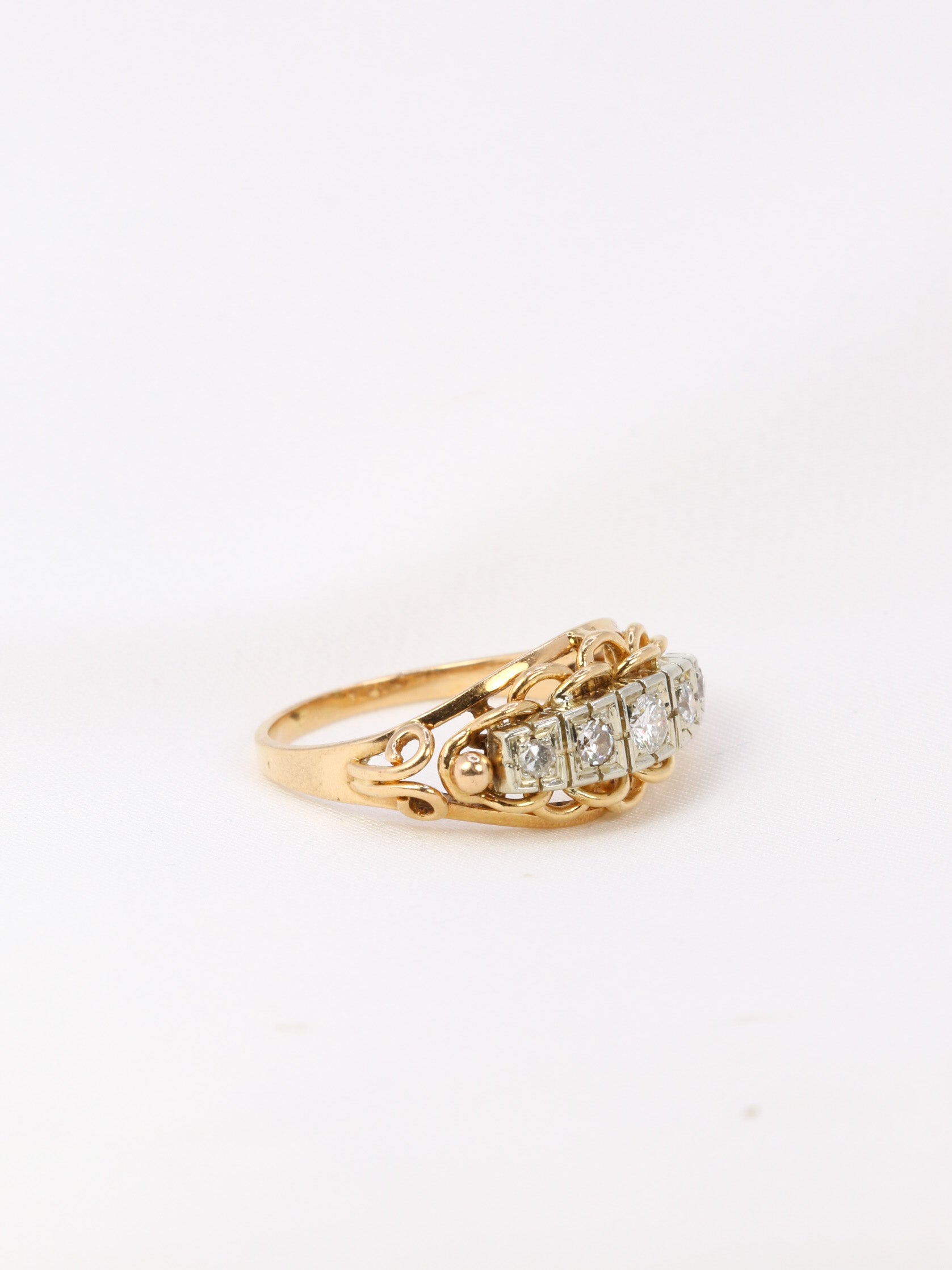 Bague jarretière vintage en or et diamants