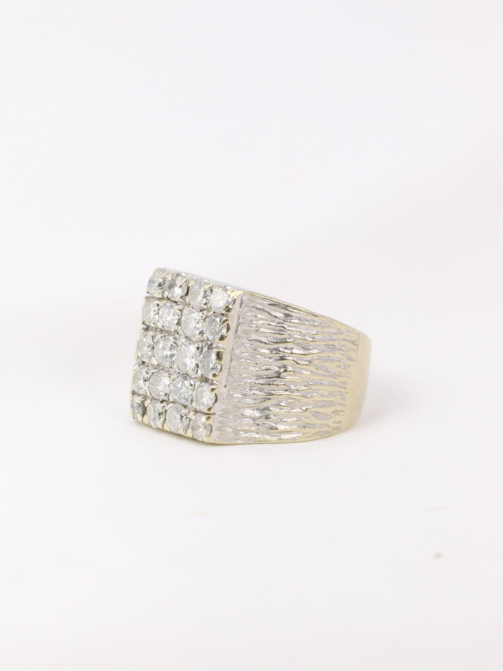 Vintage gold signet ring paved with diamonds