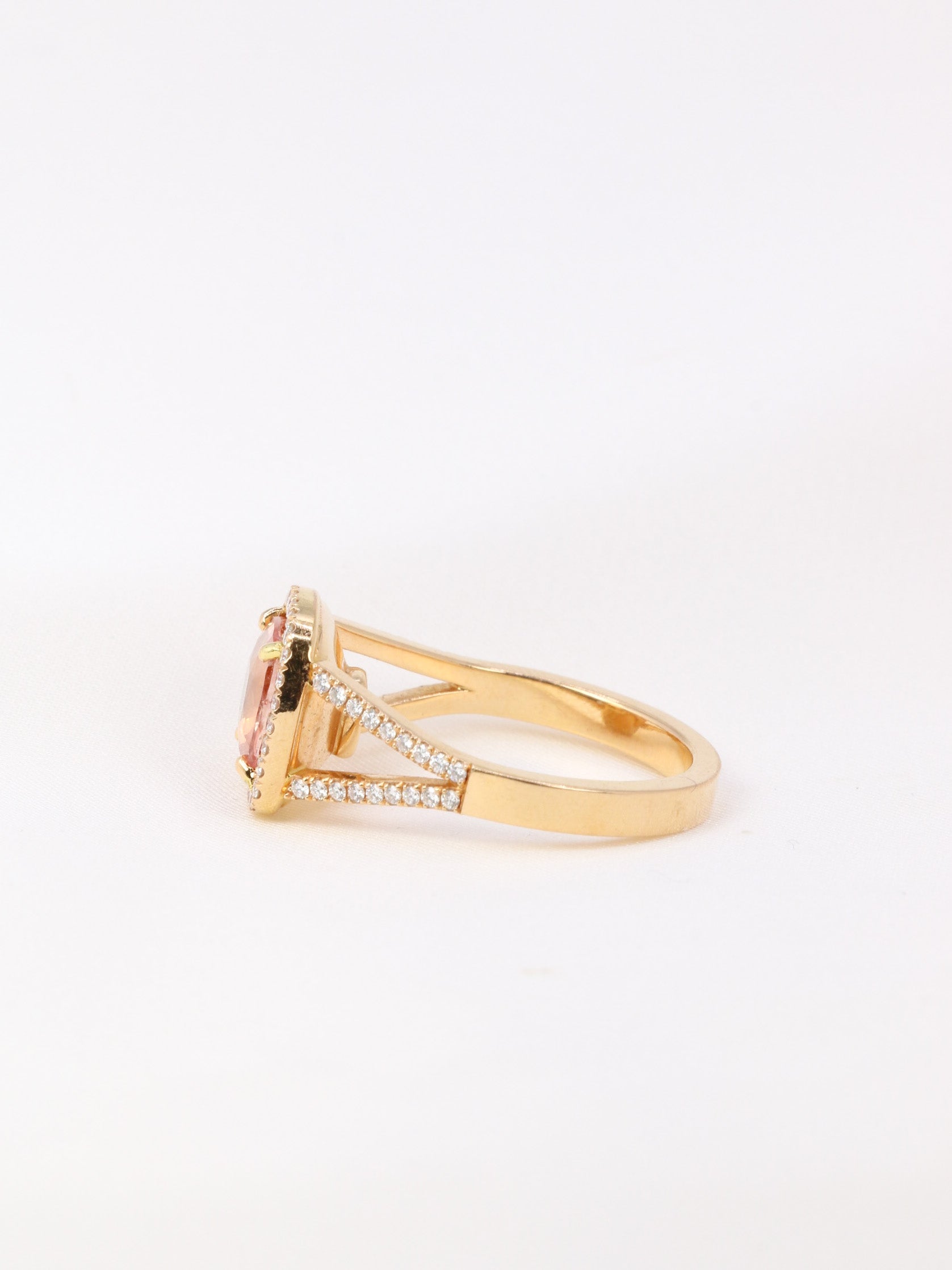 Cushion-cut gold, diamond and morganite ring