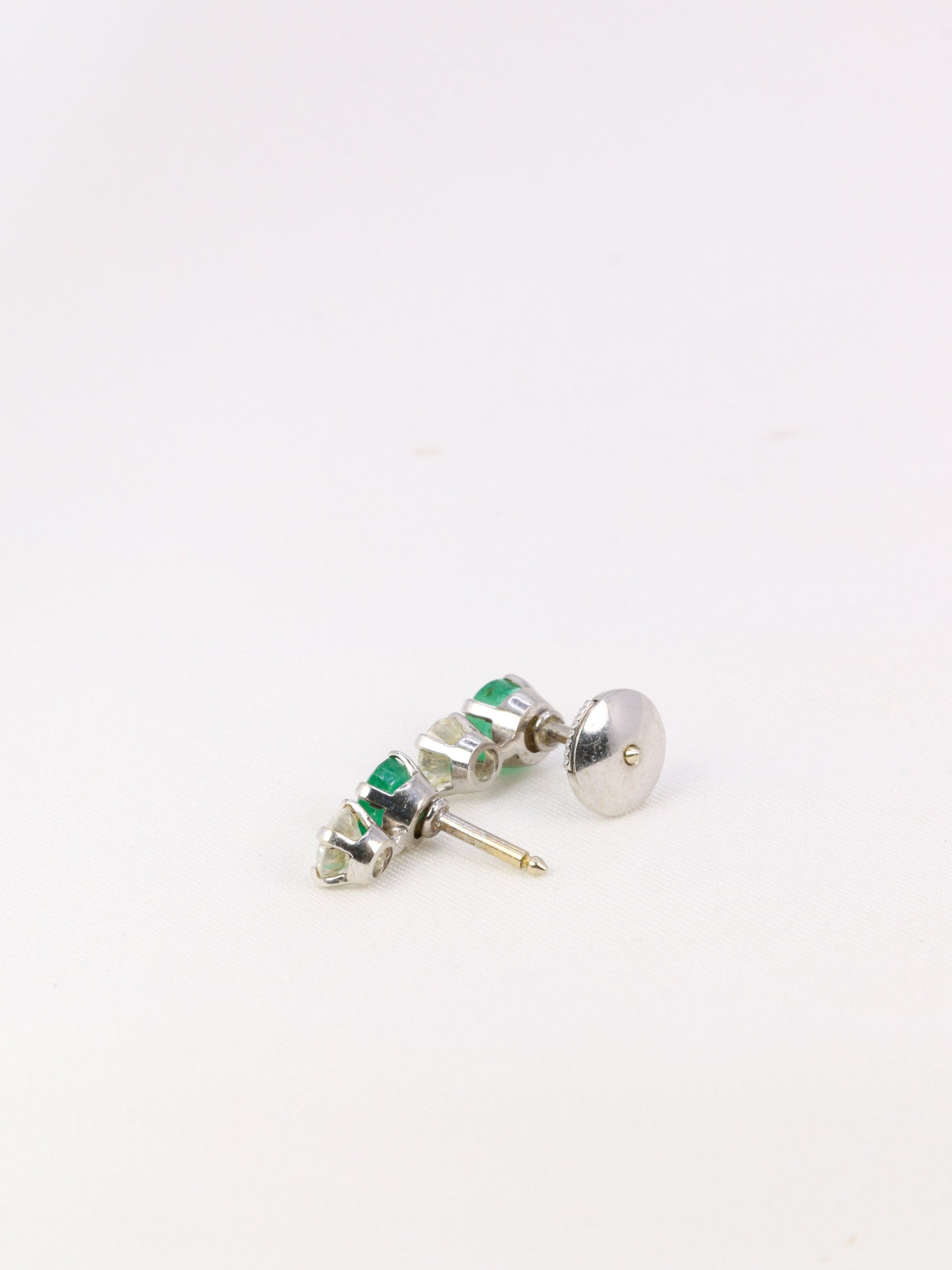 Pair of vintage earrings in white gold, diamonds and emeralds