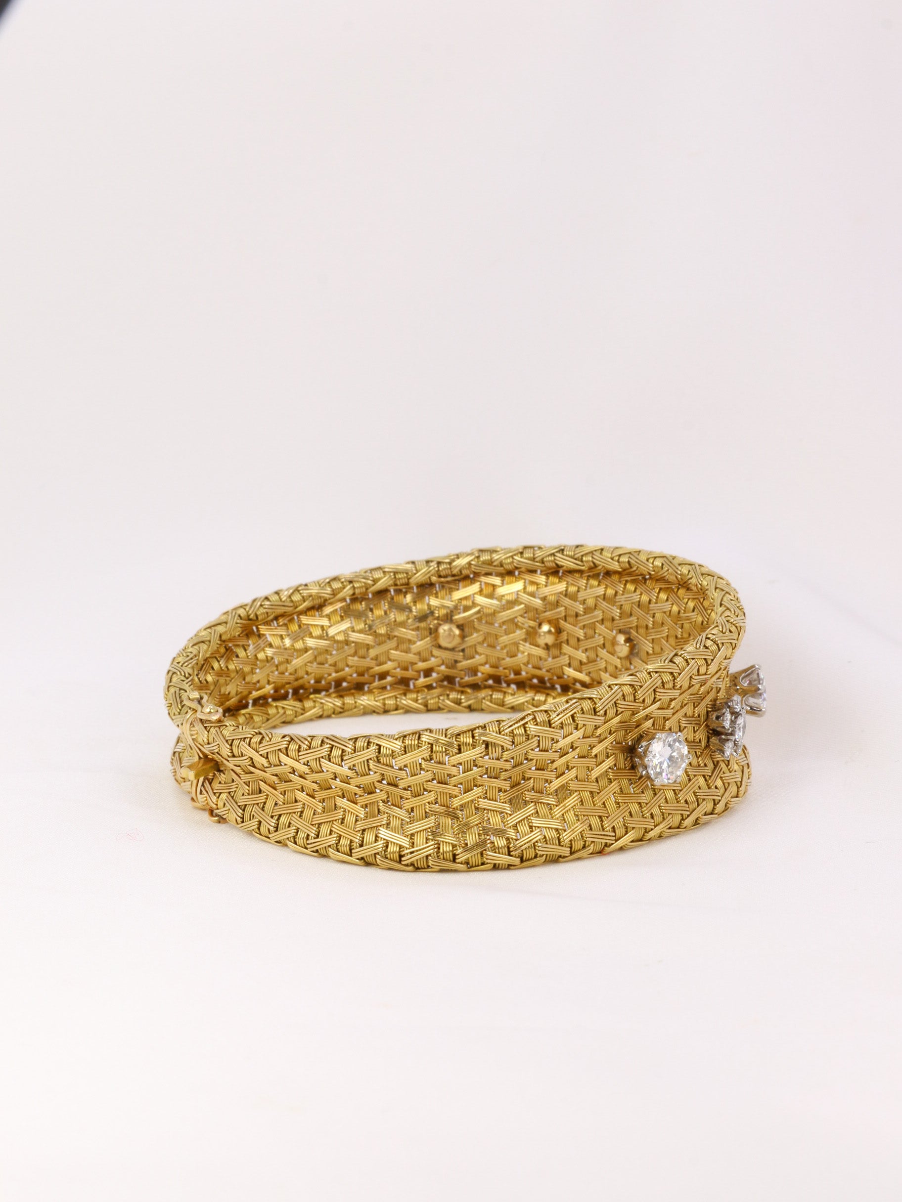 Vintage braided mesh bracelet in gold and diamonds