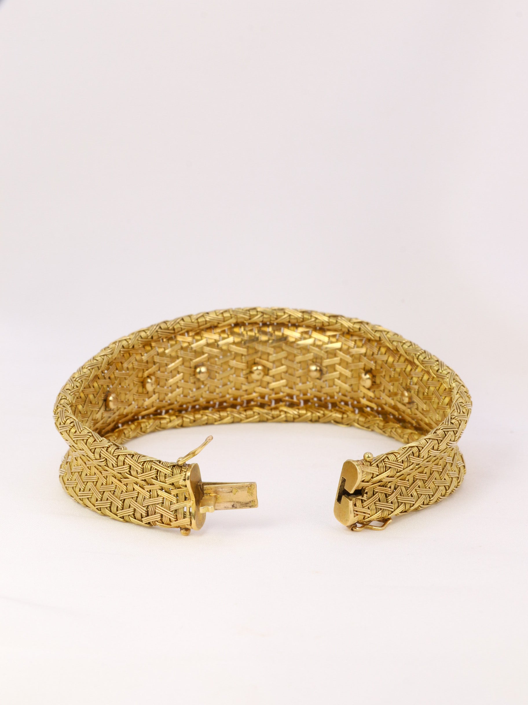 Vintage braided mesh bracelet in gold and diamonds