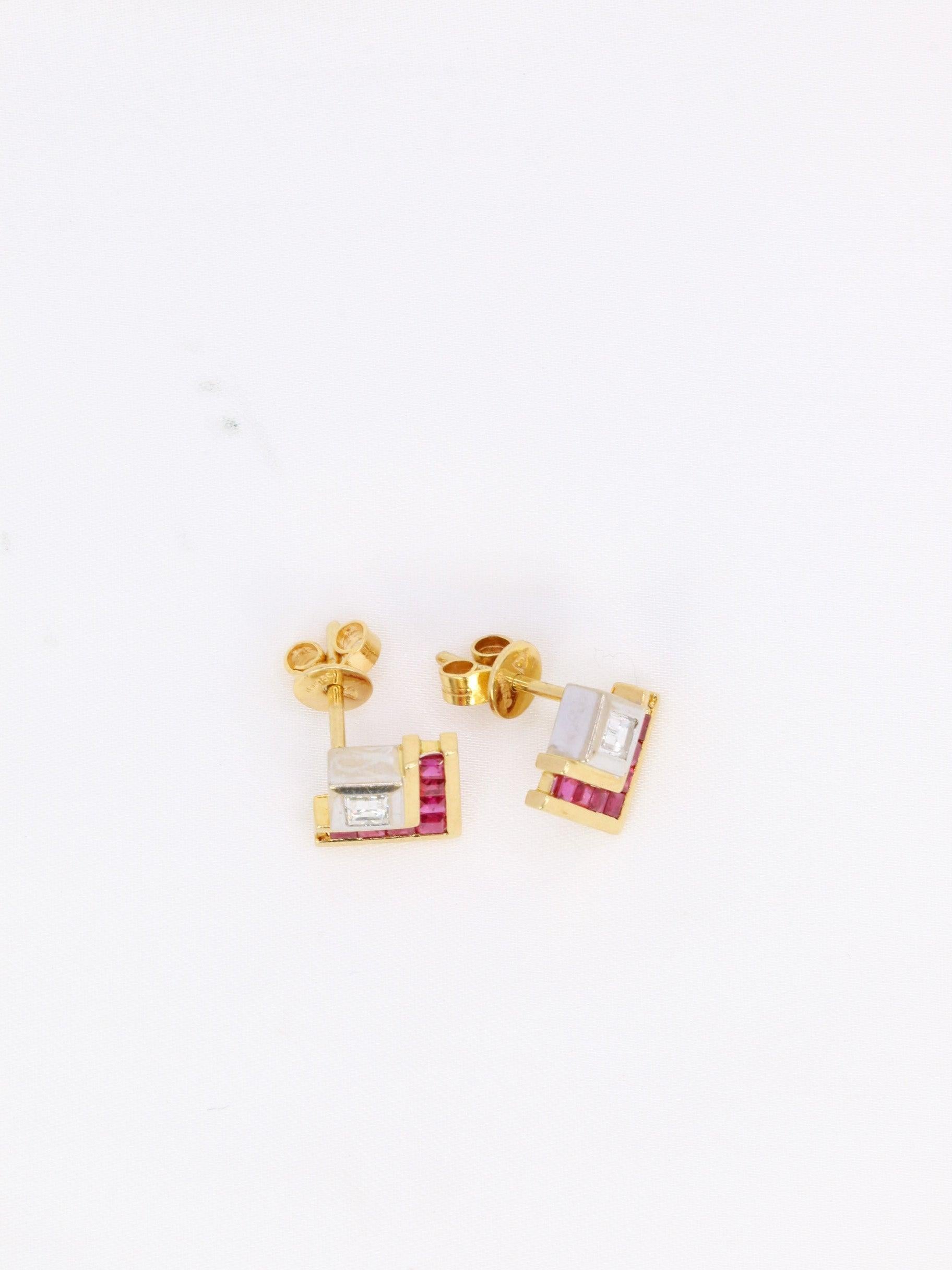 Boucles d’oreilles vintage diamants rubis
