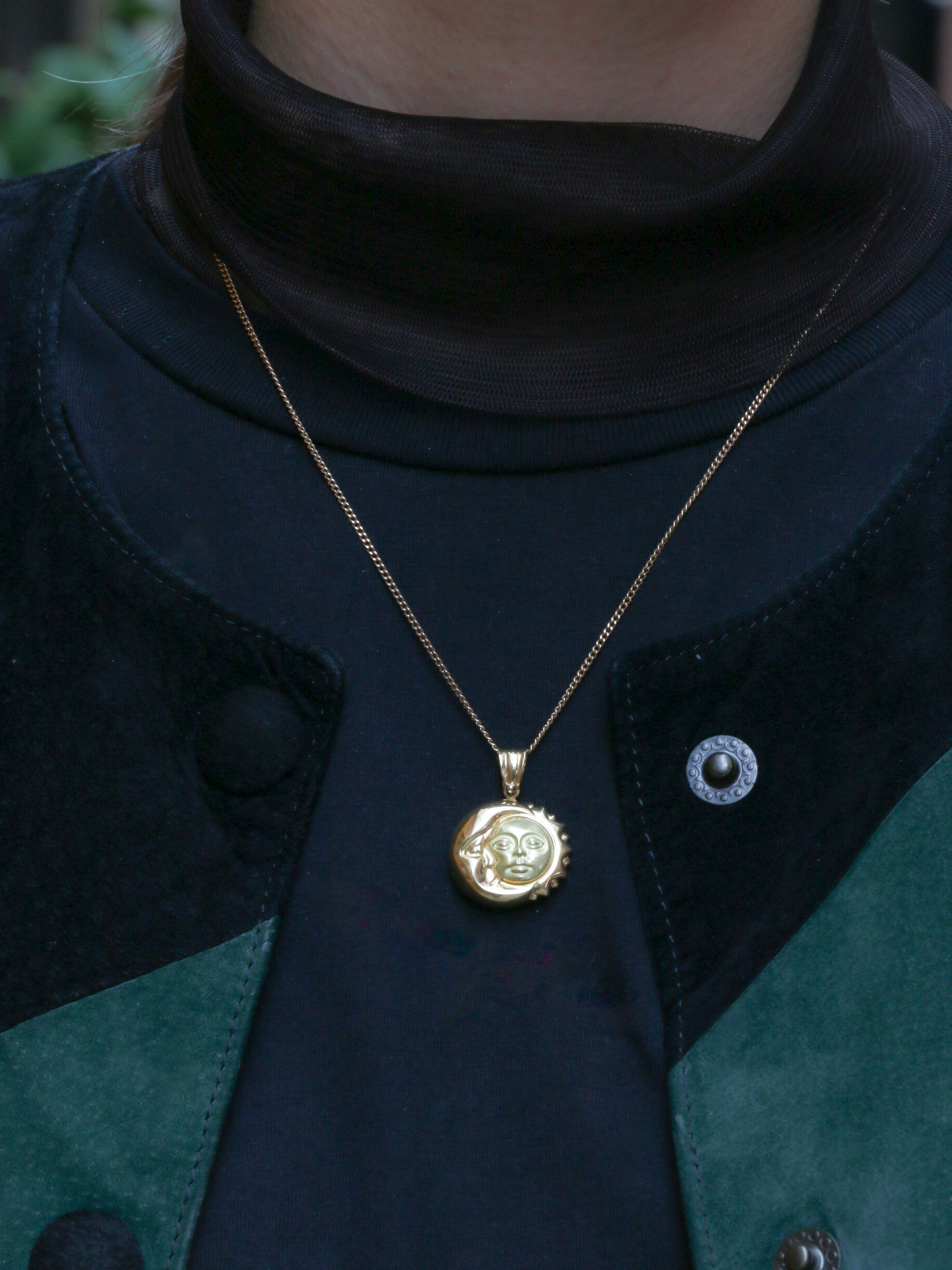 Vintage astral Moon and Sun pendant in yellow gold