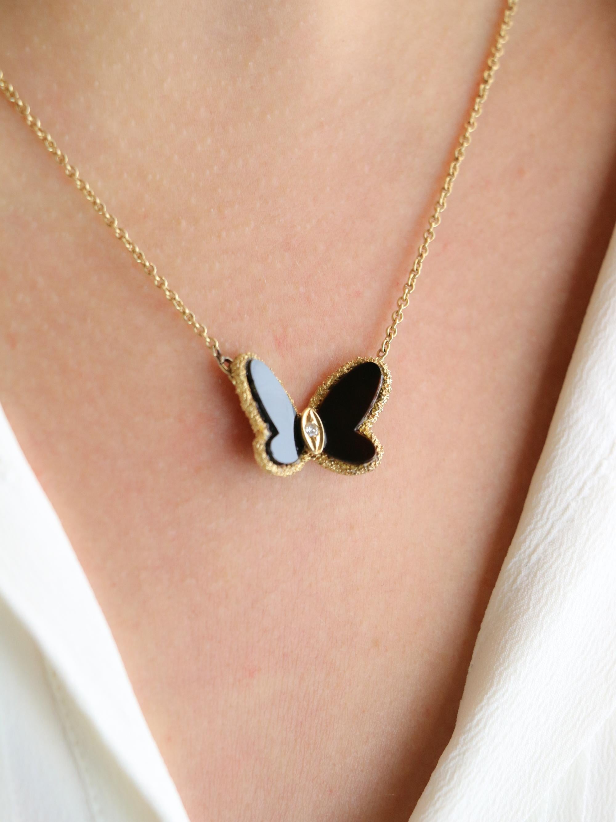 VAN CLEEF & ARPELS Collier Alhambra Papillon Onyx circa 1973