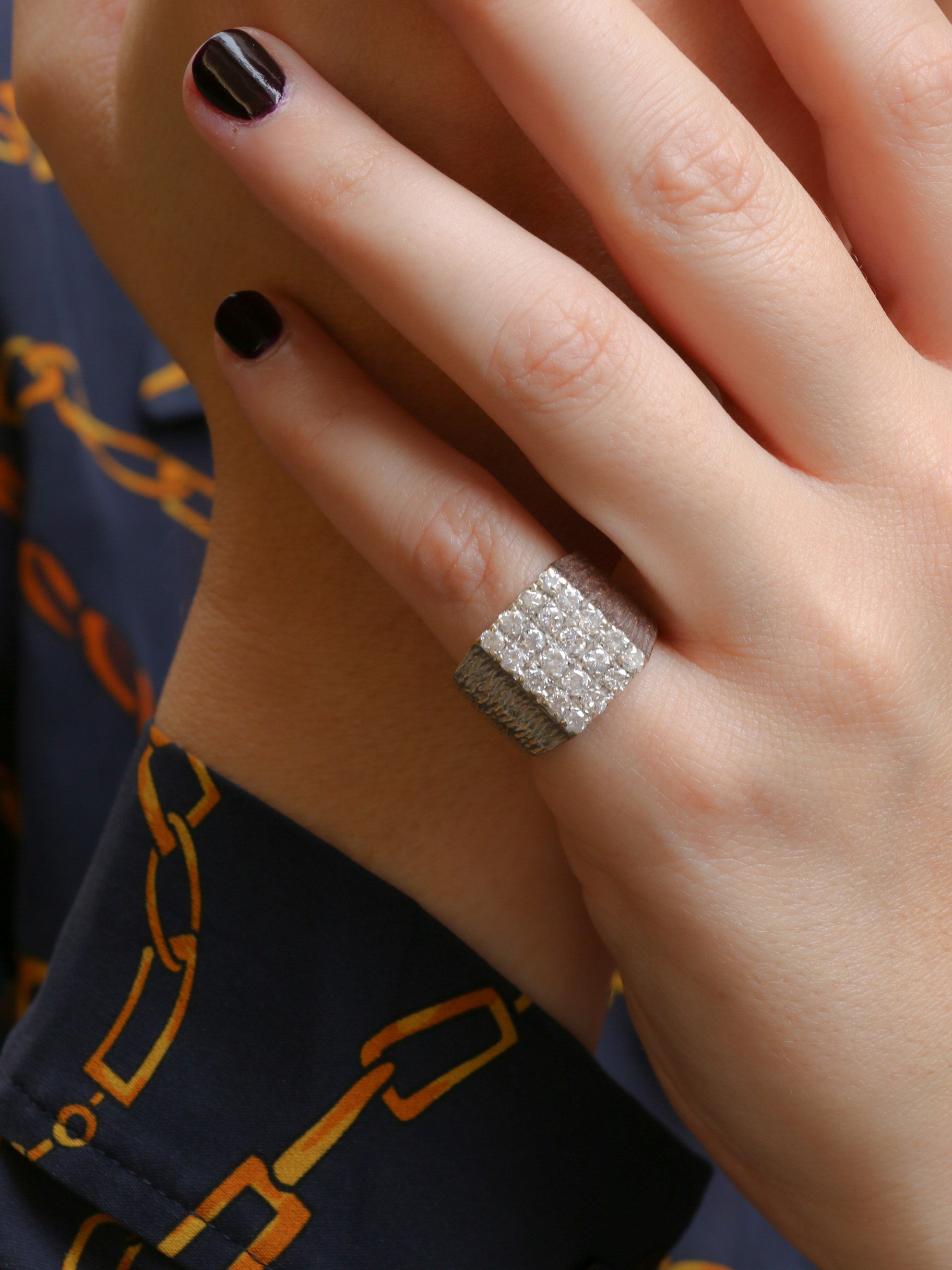 Vintage gold signet ring paved with diamonds