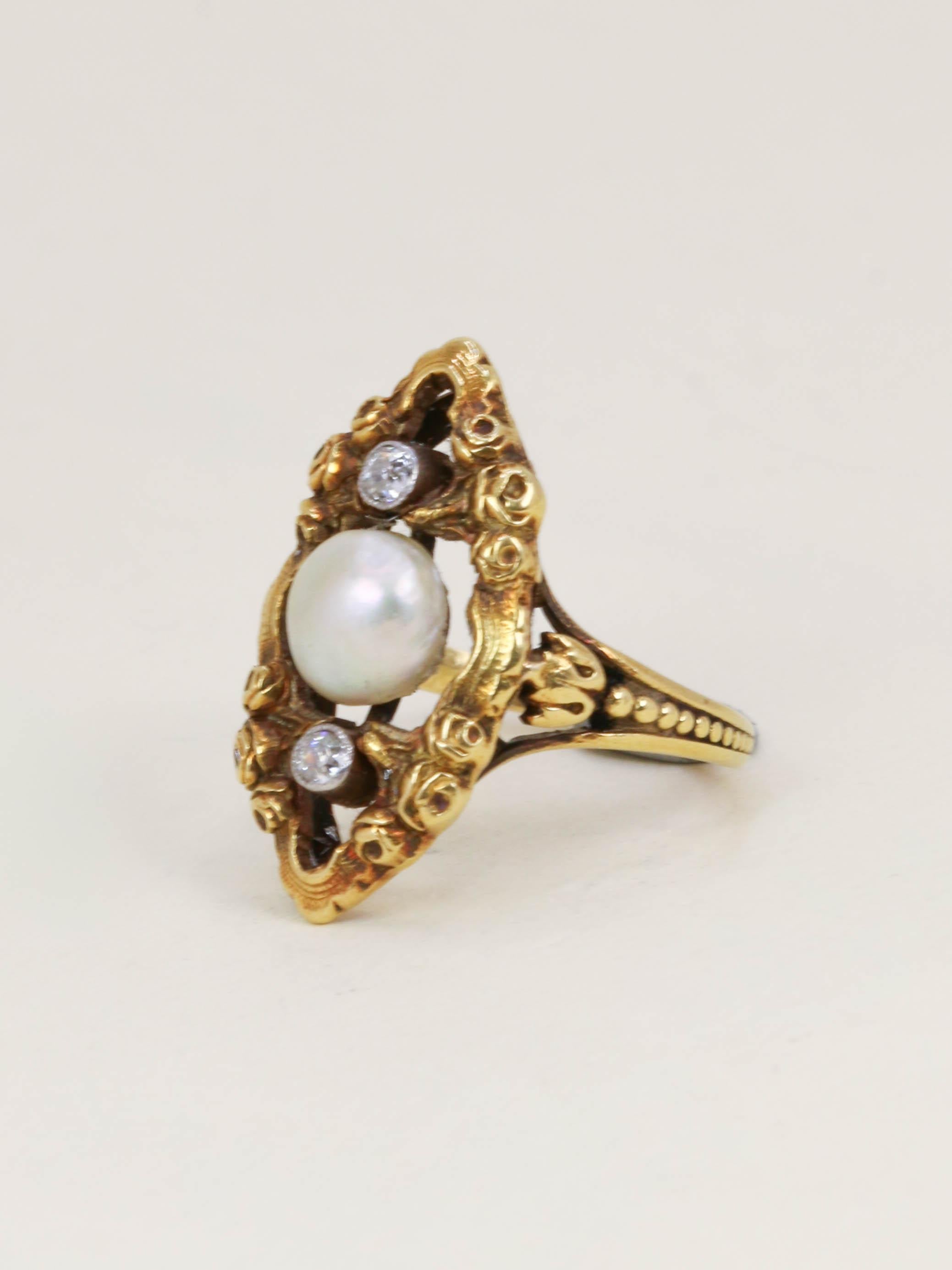Bague marquise Art Nouveau or jaune perle fine diamants