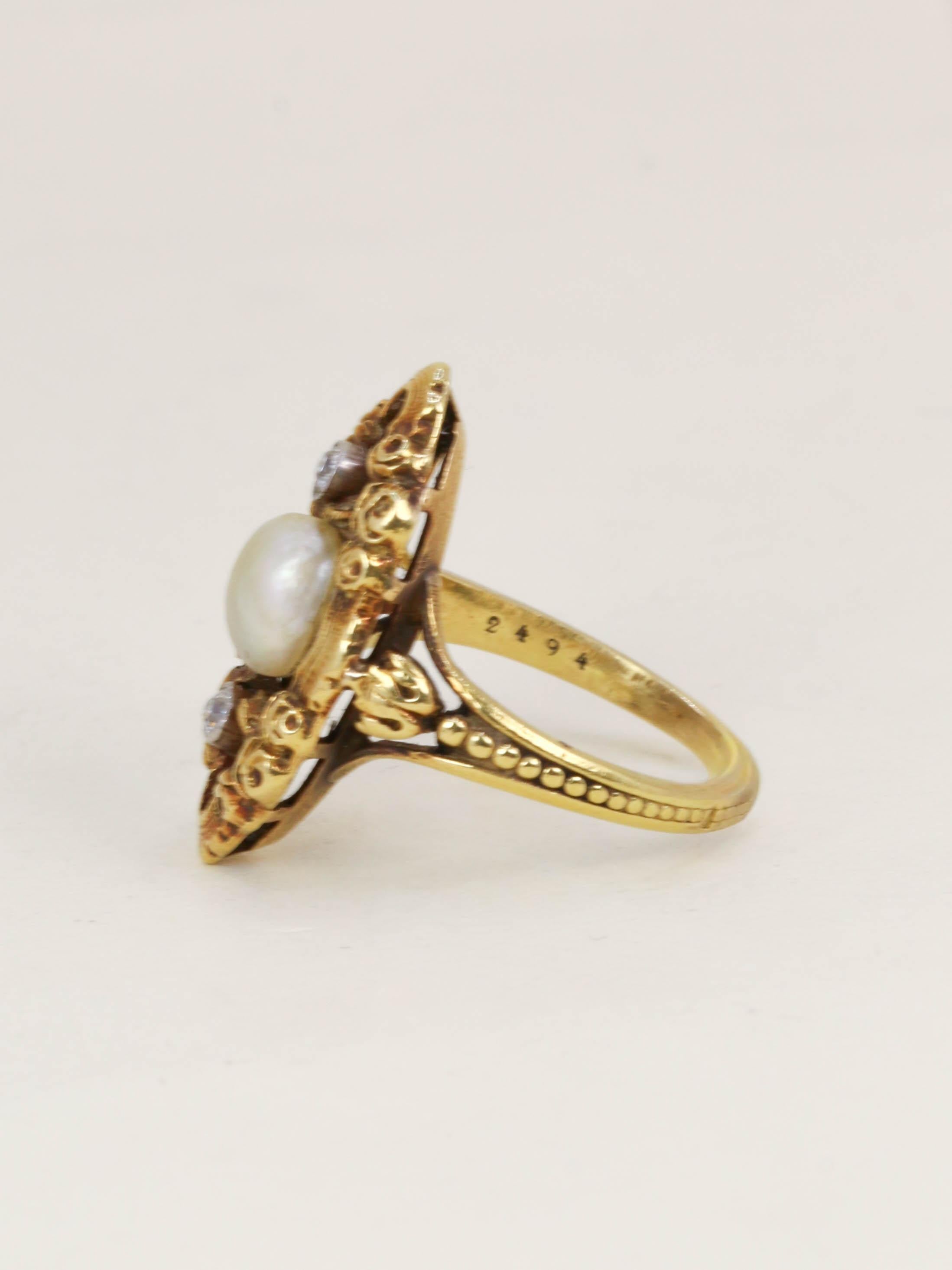 Bague marquise Art Nouveau or jaune perle fine diamants
