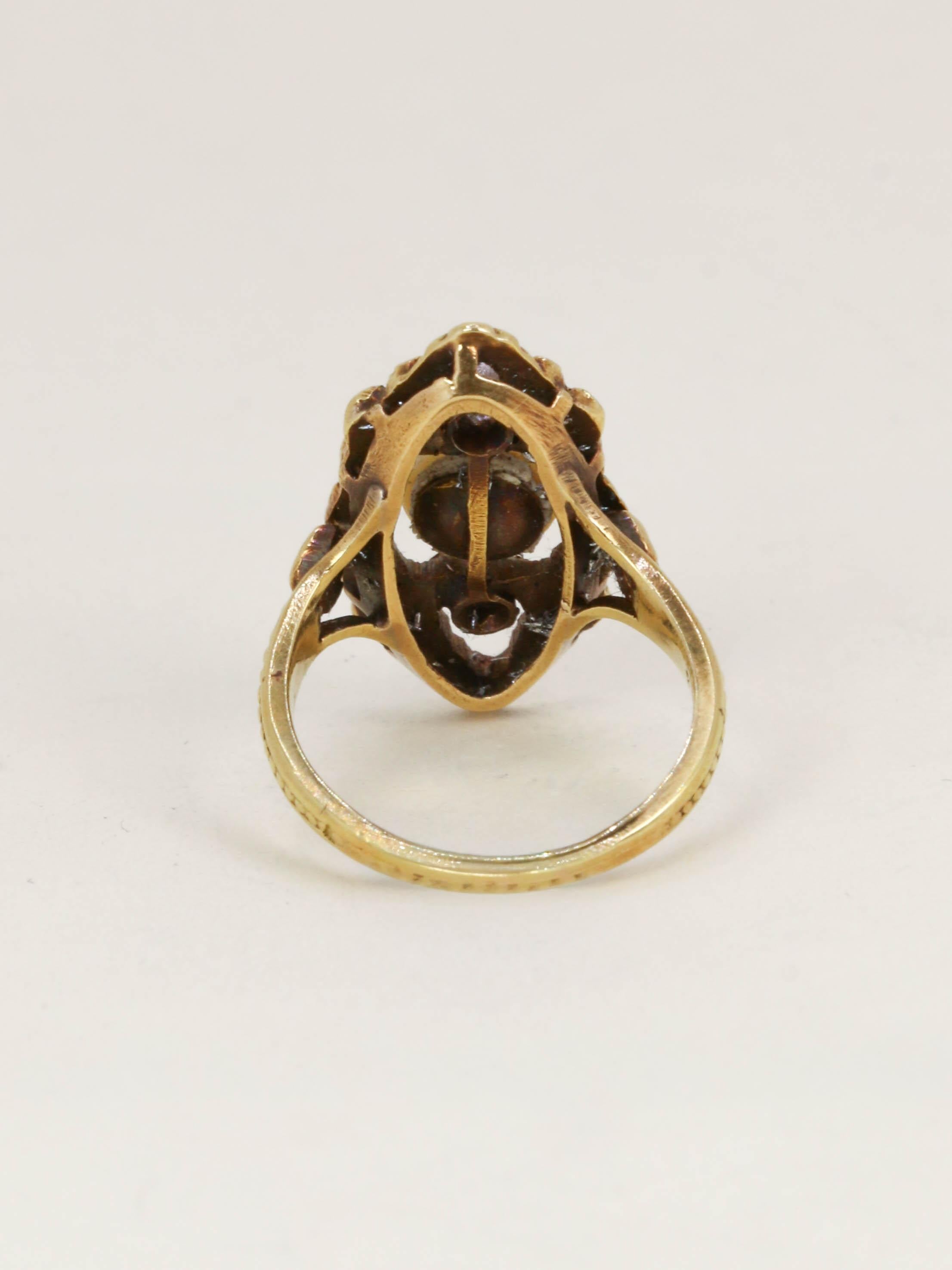 Bague marquise Art Nouveau or jaune perle fine diamants