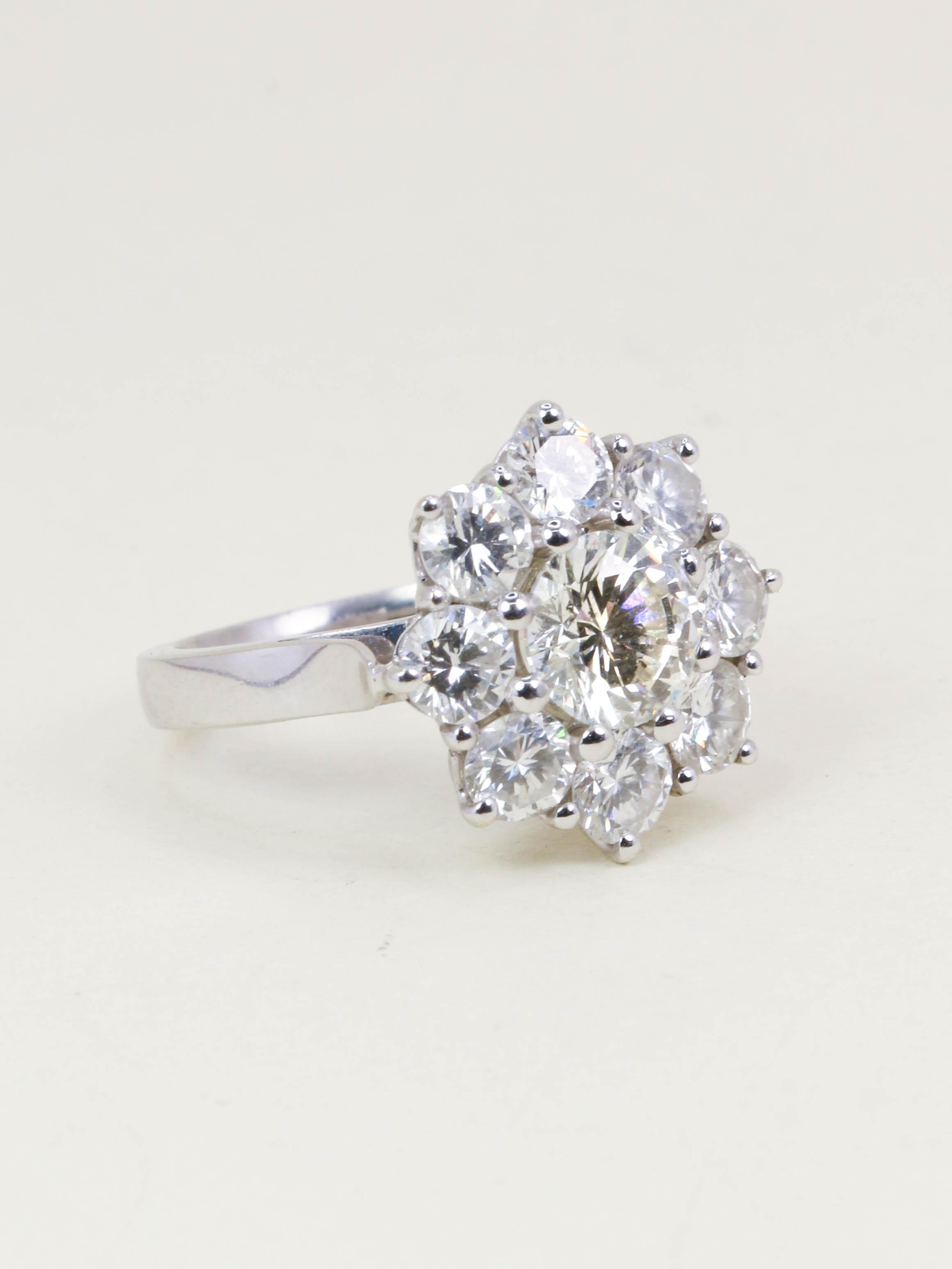 Bague marguerite or blanc diamants 3,90 carats