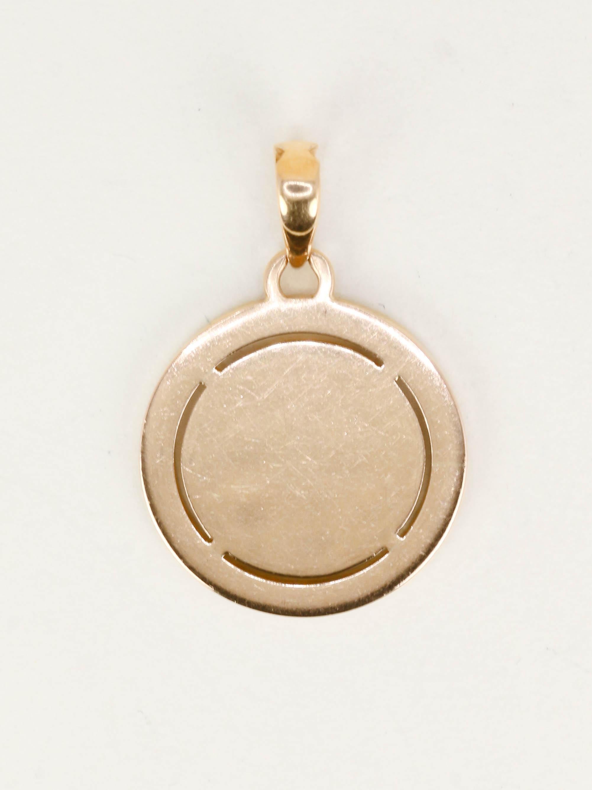 Médaille Amour Augis ronde Plus Hier Moins Demain entourage rubis