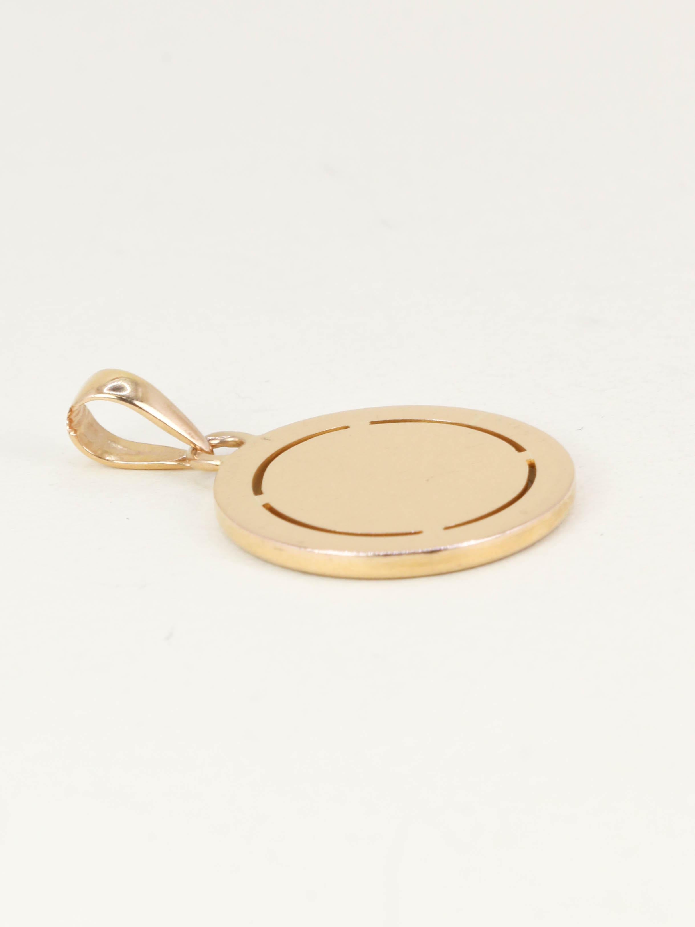 Médaille Amour Augis ronde Plus Hier Moins Demain entourage rubis