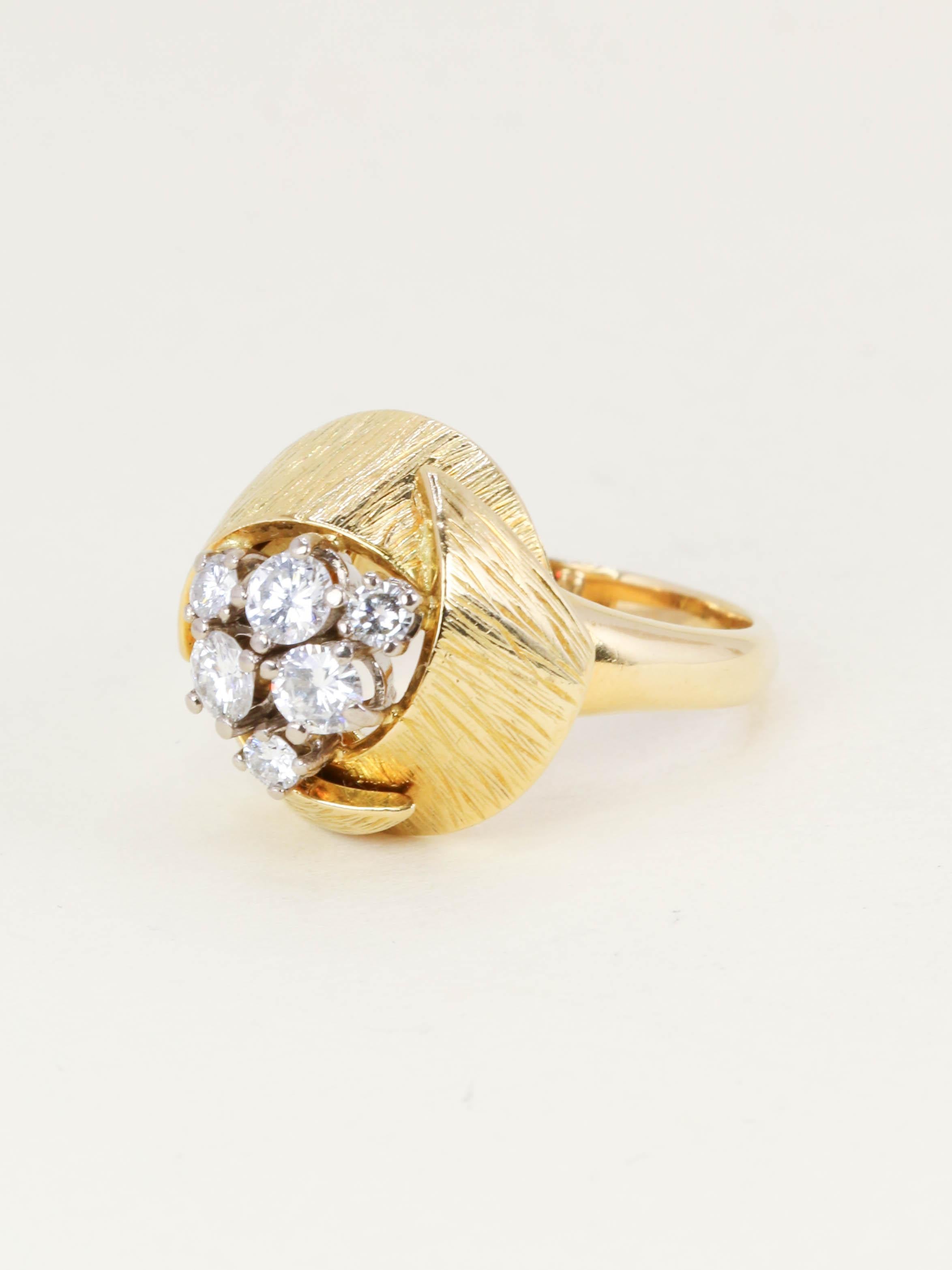 Bague dome or jaune diamants