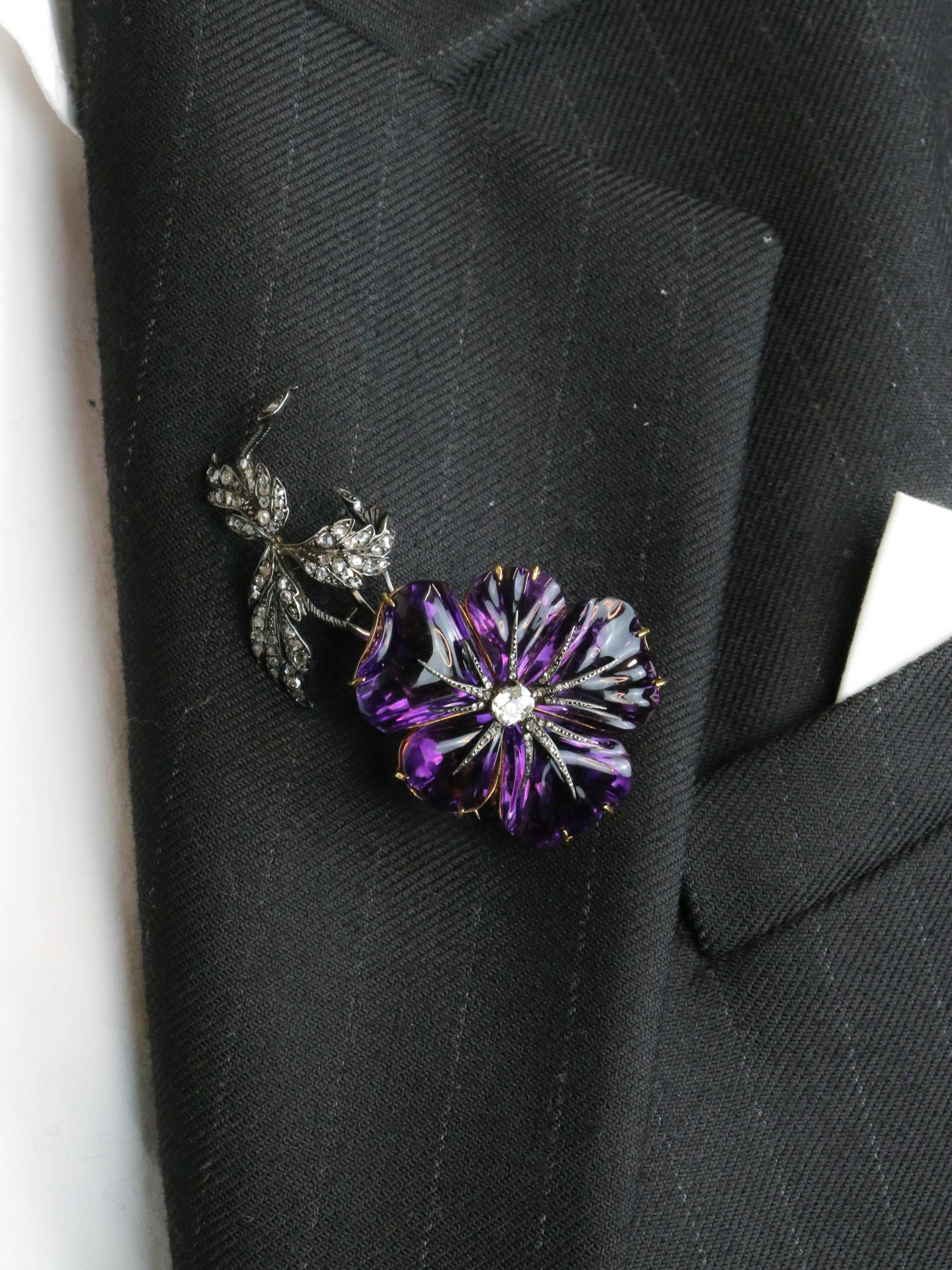 Broche trembleuse or argent améthyste diamants taille rose