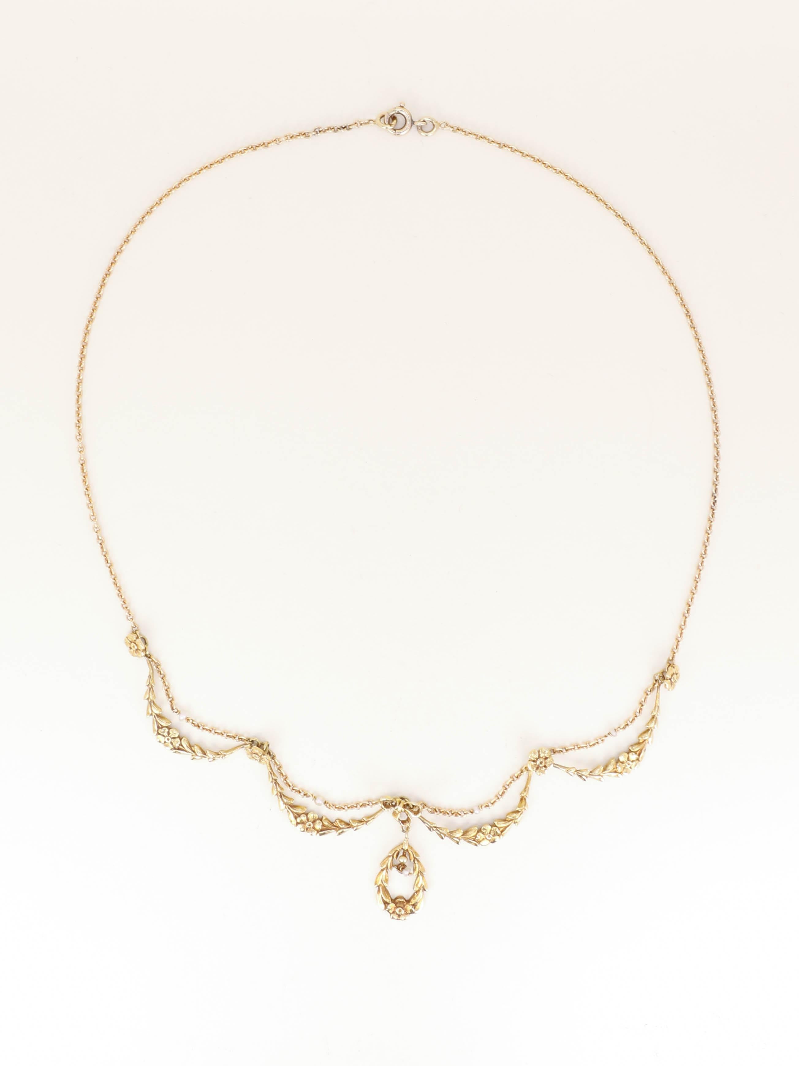 Collier draperie Art Nouveau or jaune perles