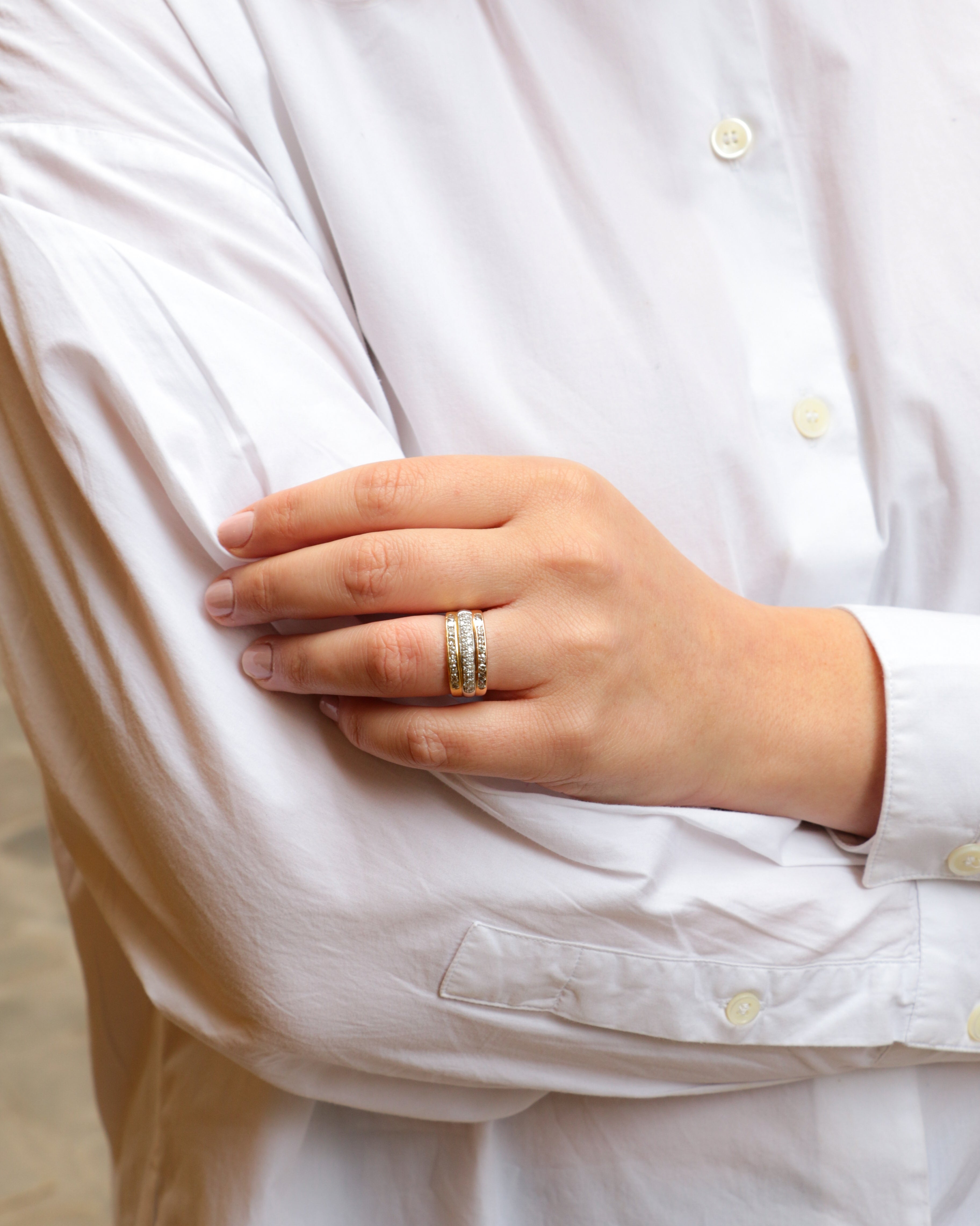 Bague vintage trois or et diamants