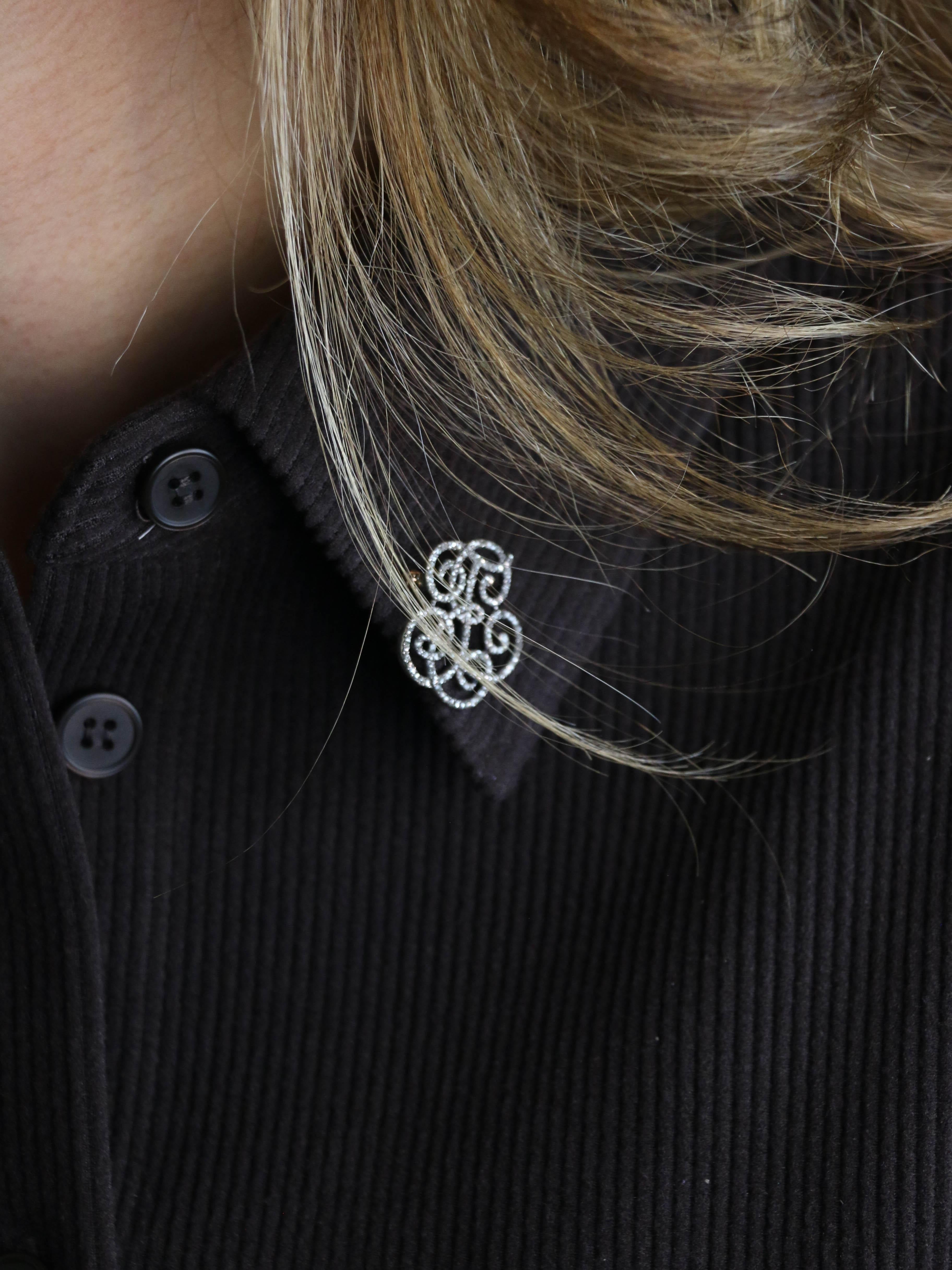 BOIN TABURET Broche monogramme E.T diamants taille rose