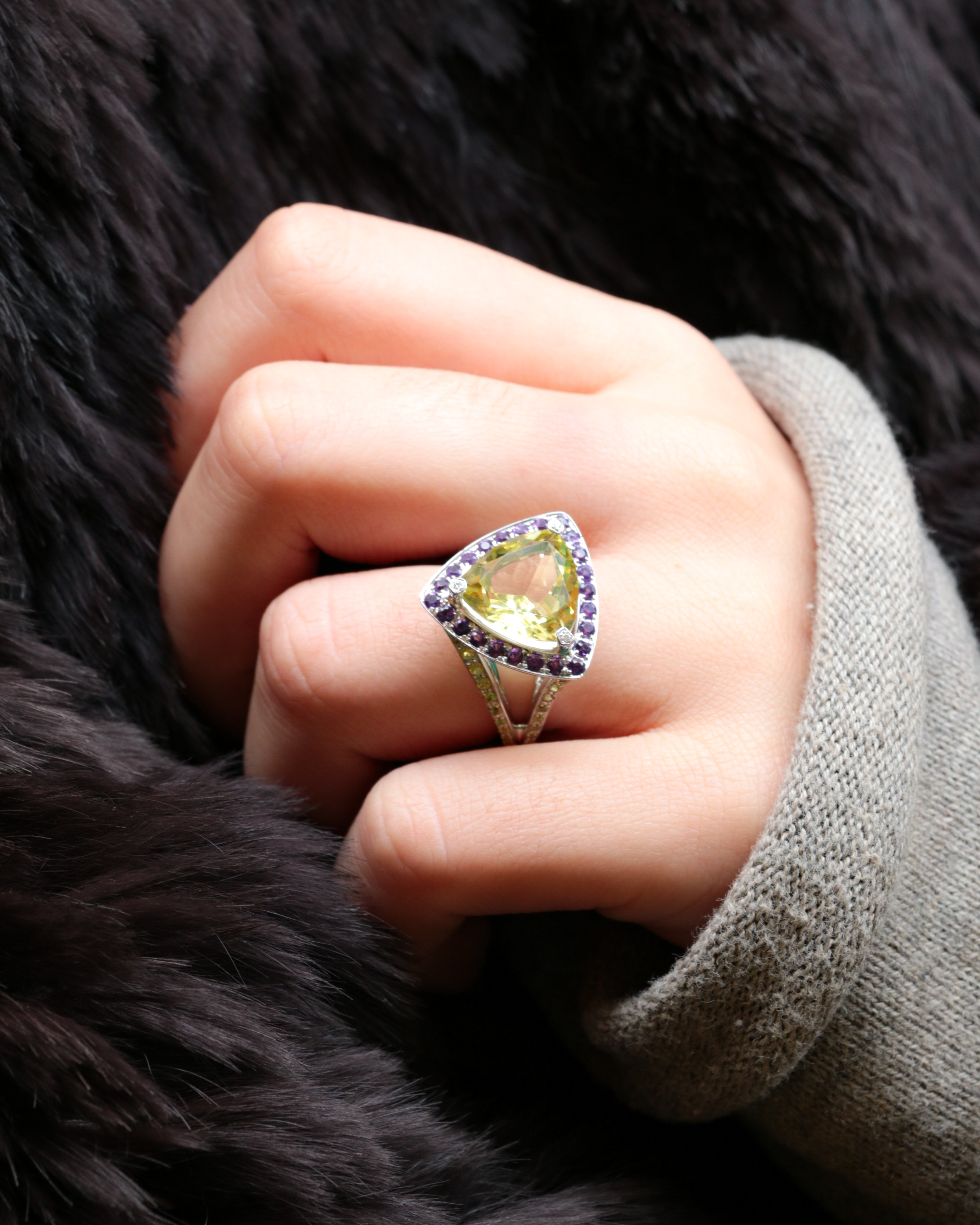 Mauboussin vintage ring in white gold, lemon quartz, amethyst and sapphires