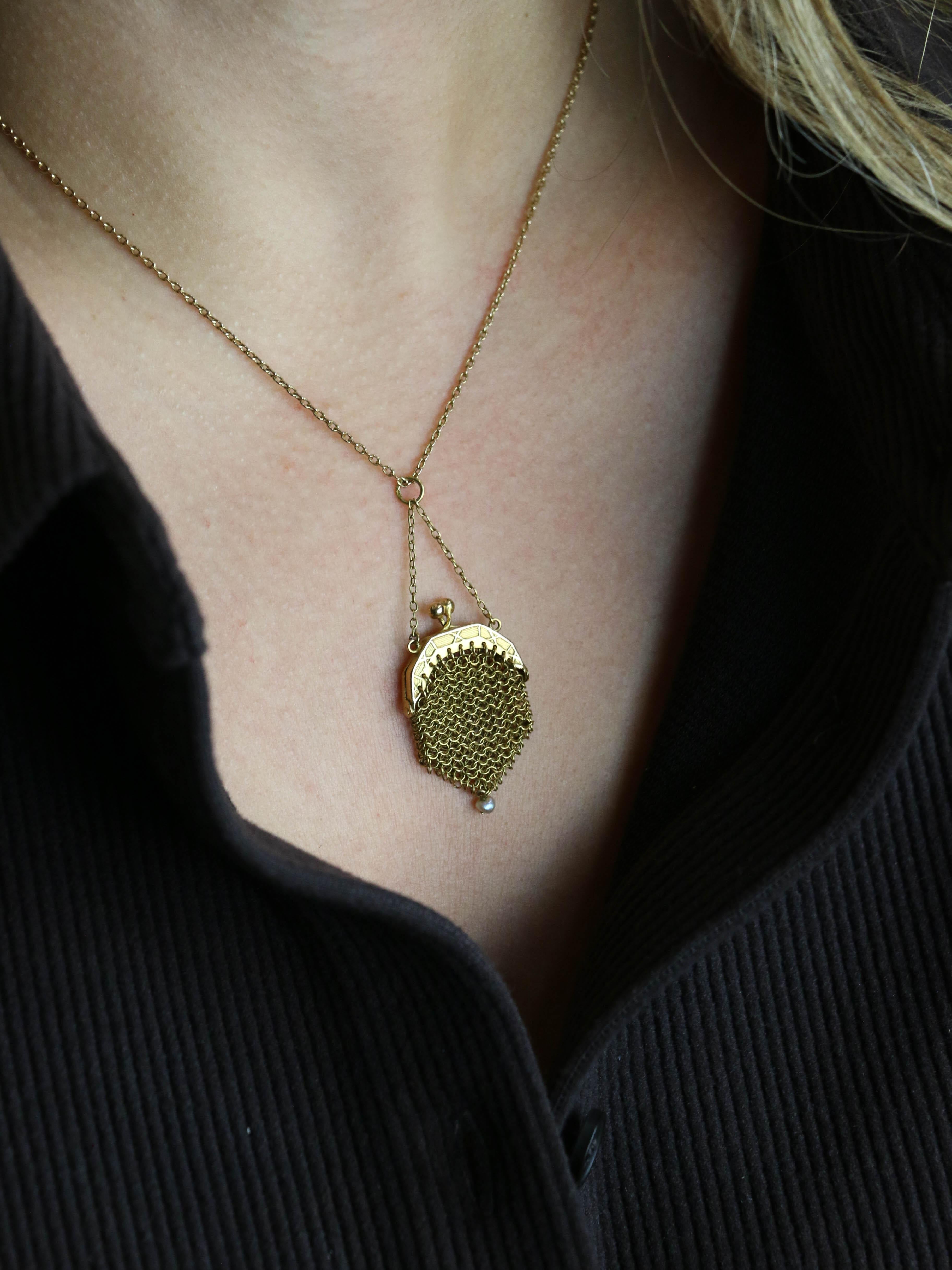 Pendentif bourse a Louis or jaune perle