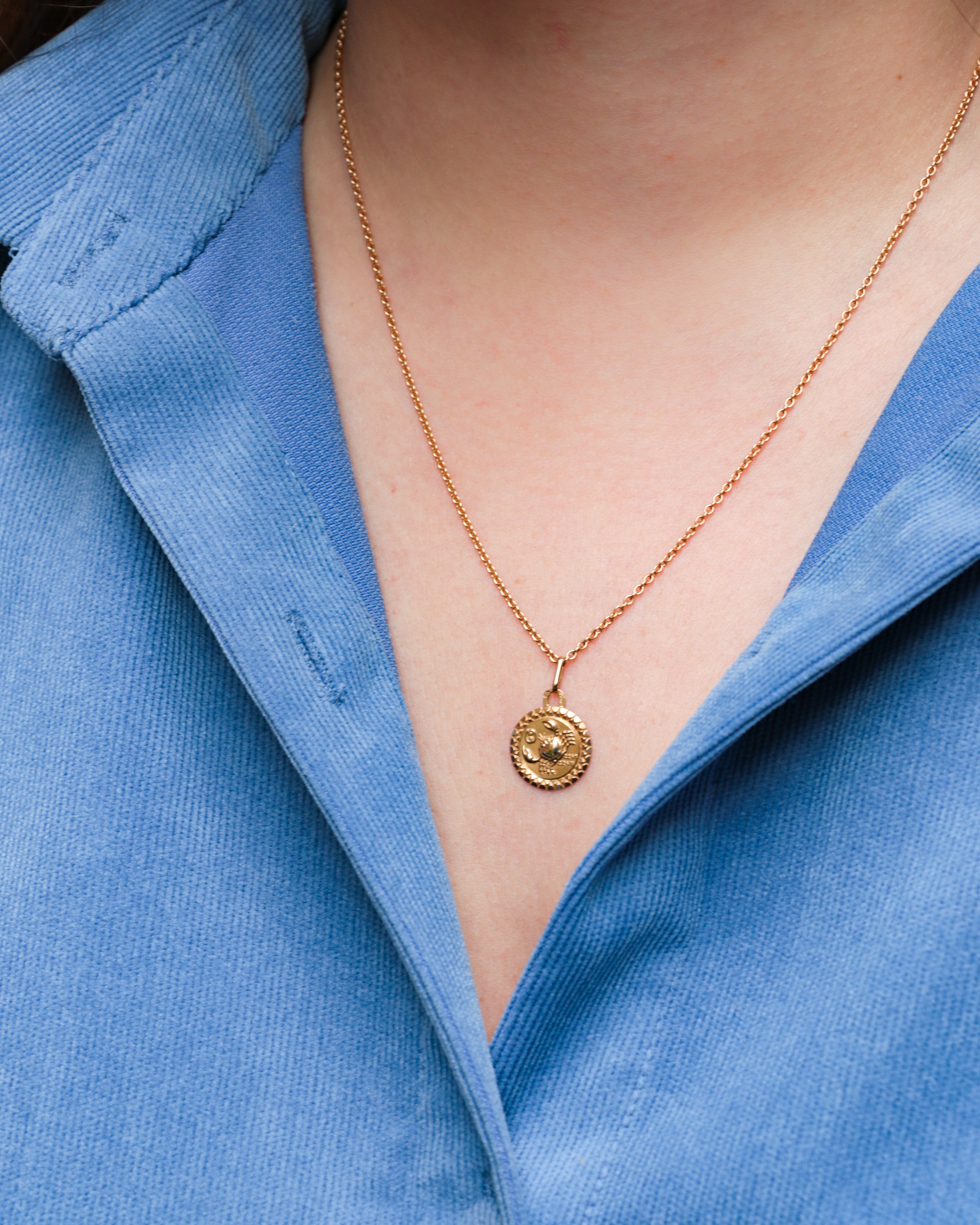 Vintage Yellow Gold Cancer Zodiac Sign Medal