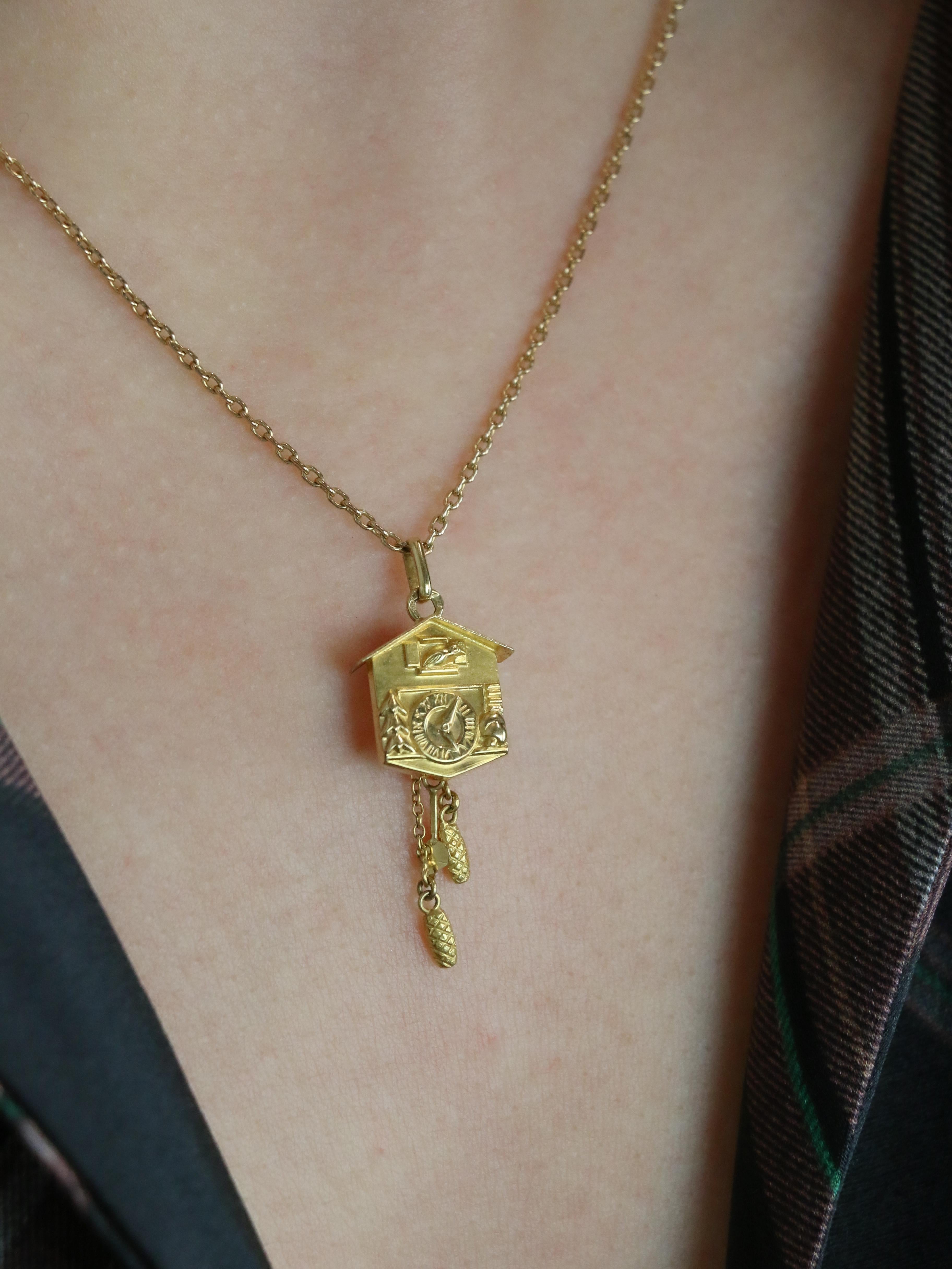 Pendentif Charms vintage coucou or jaune