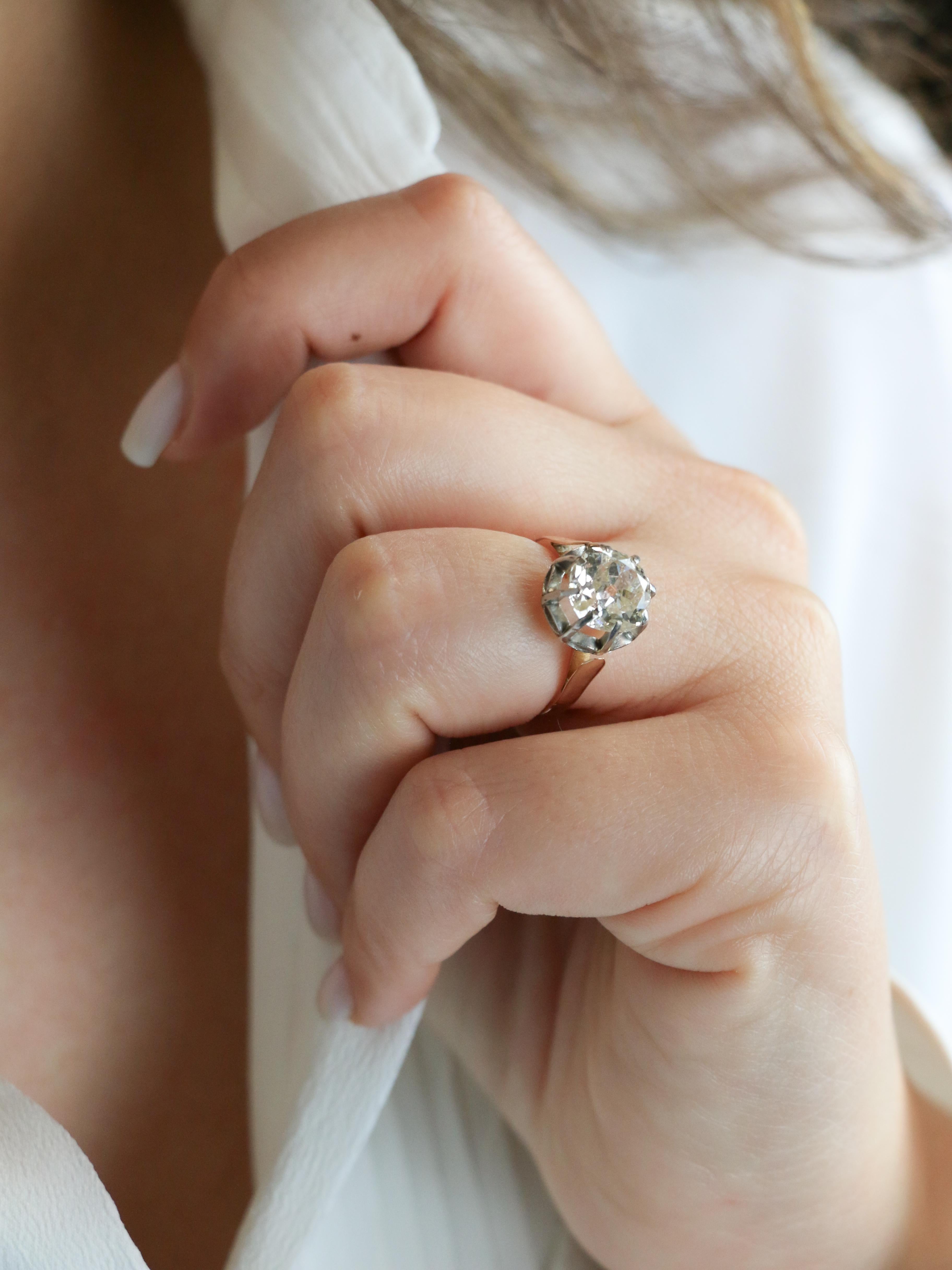 Bague solitaire diamant taille ancienne Old Mine Cut 3,07 carats