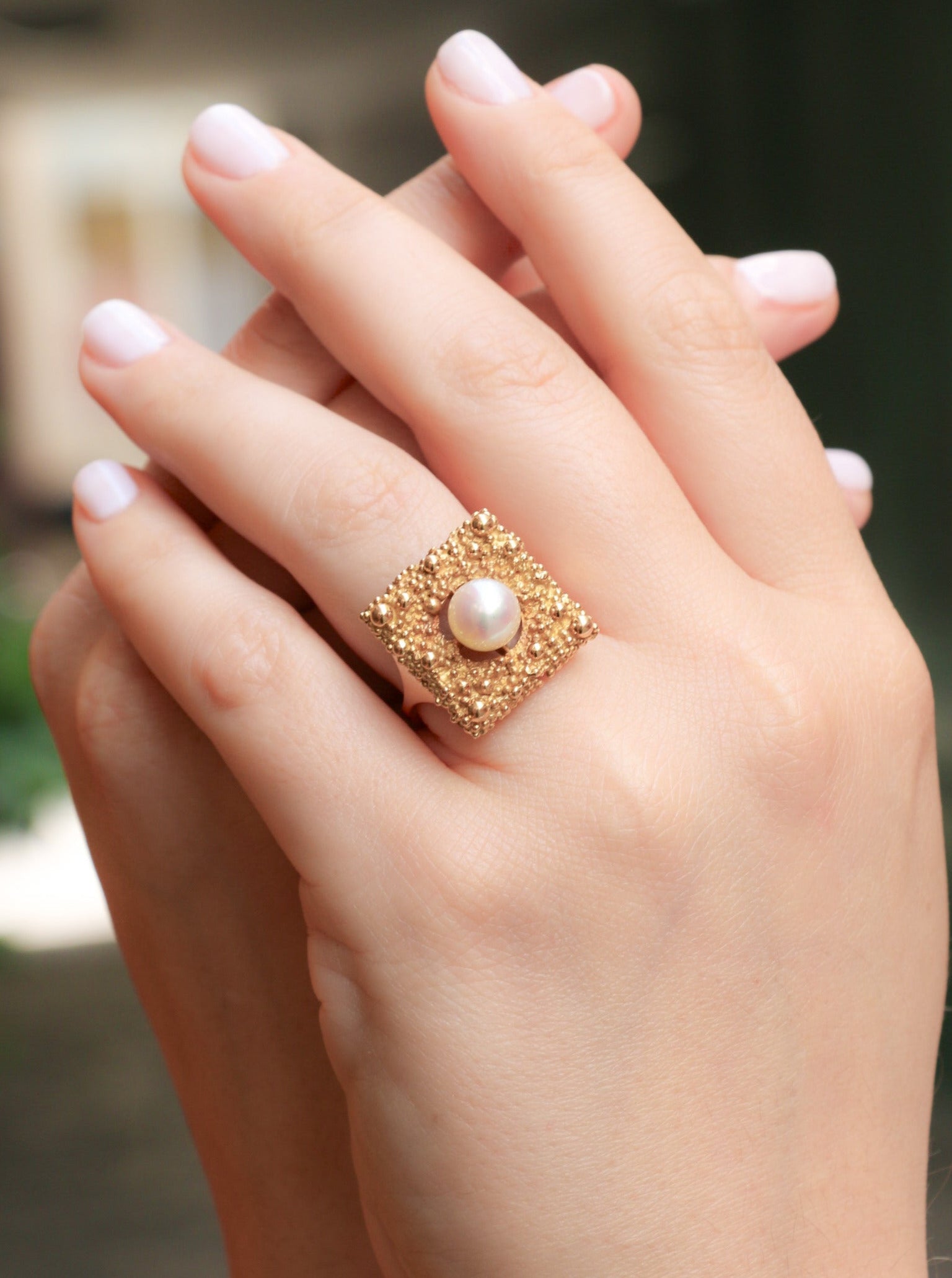 bague vintage perle omega gilbebrt albert