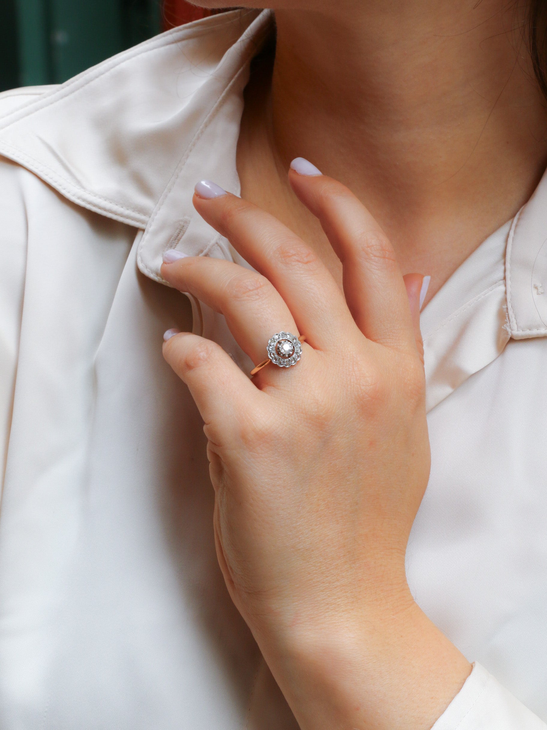 Bague marguerite ancienne diamants 0,30 carats