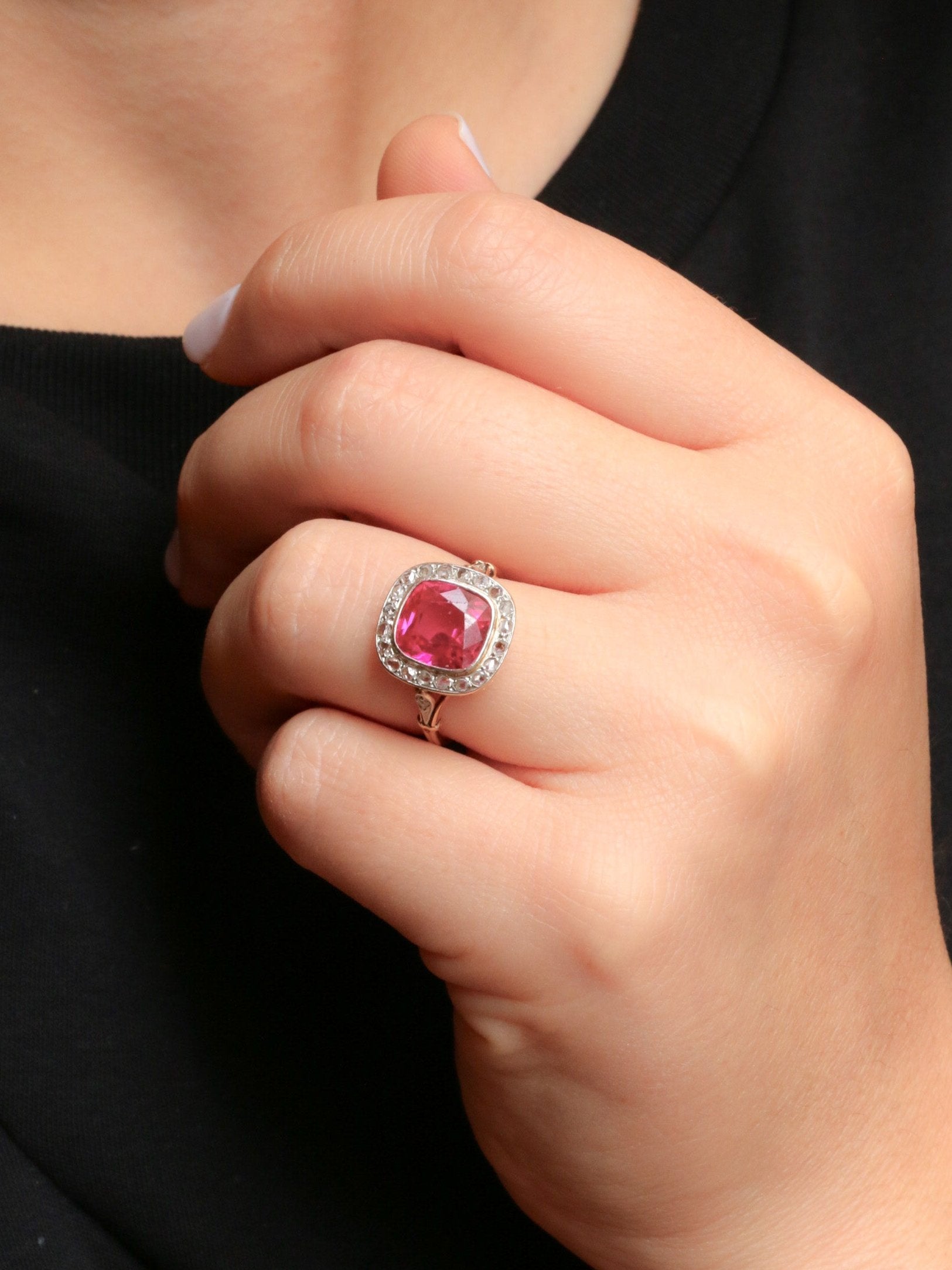 Bague ancienne diamants rubis