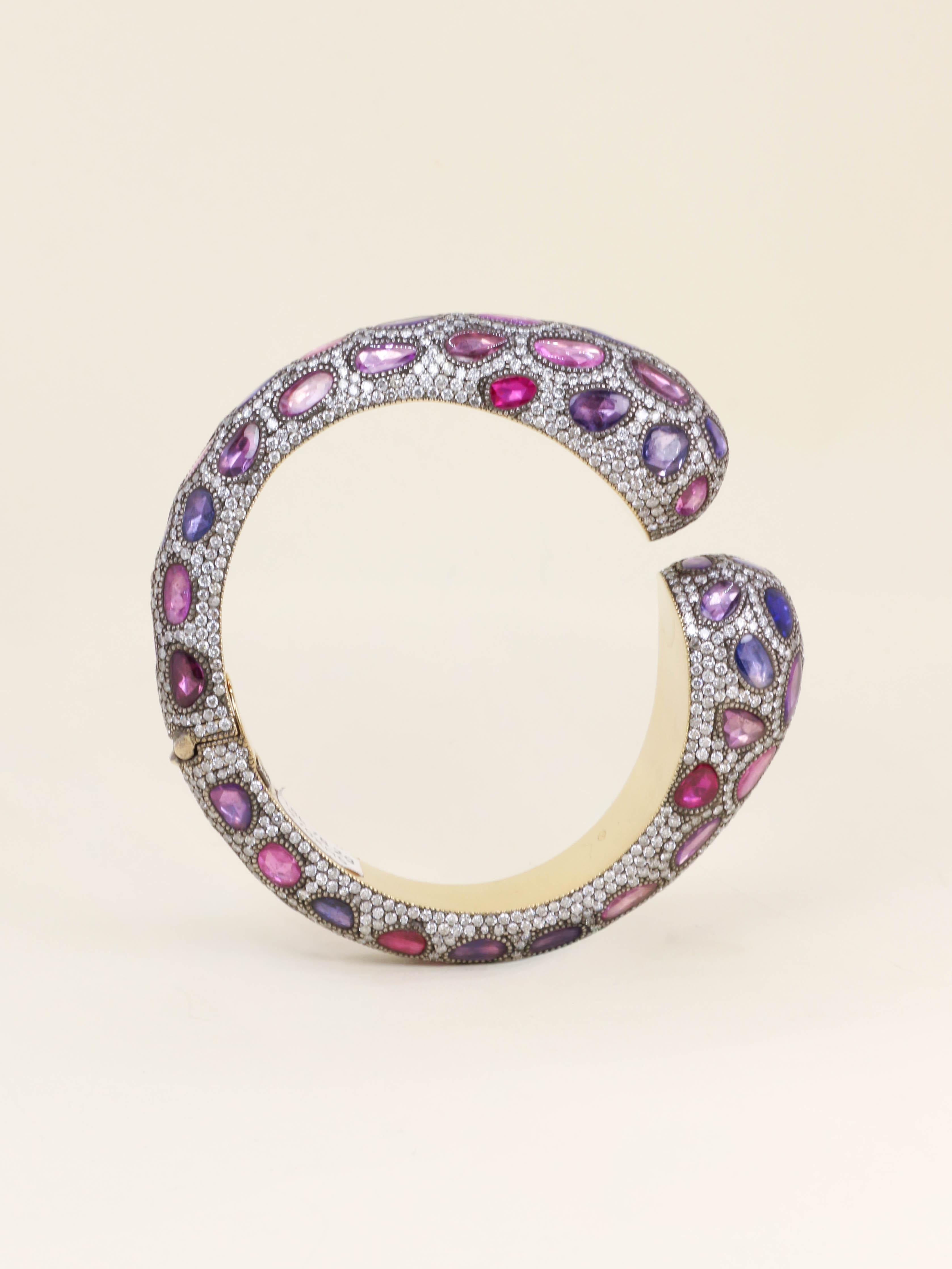 ANDRE MARCHA Bracelet jonc saphirs diamants