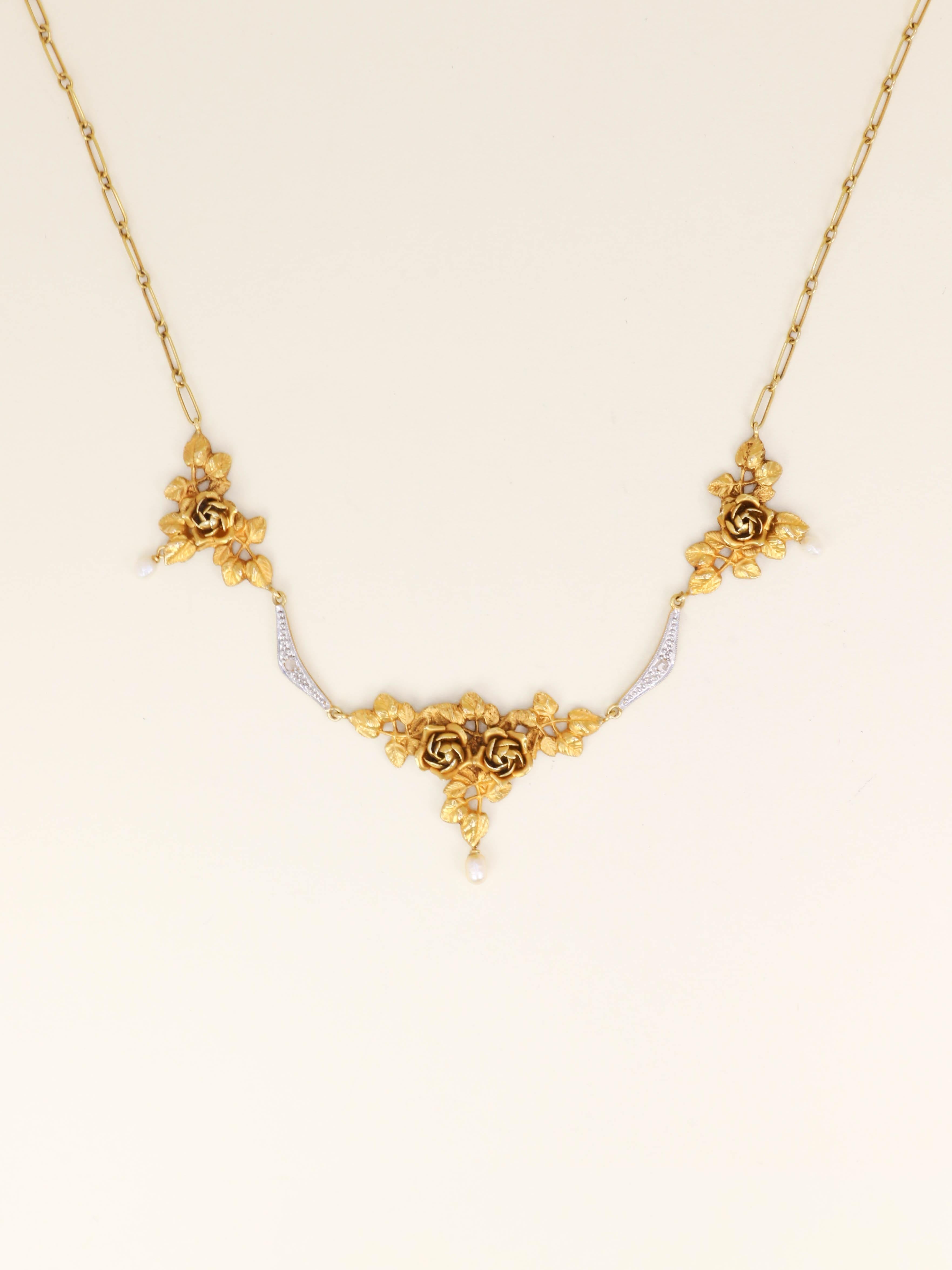 Collier draperie Art Nouveau or jaune perles diamants