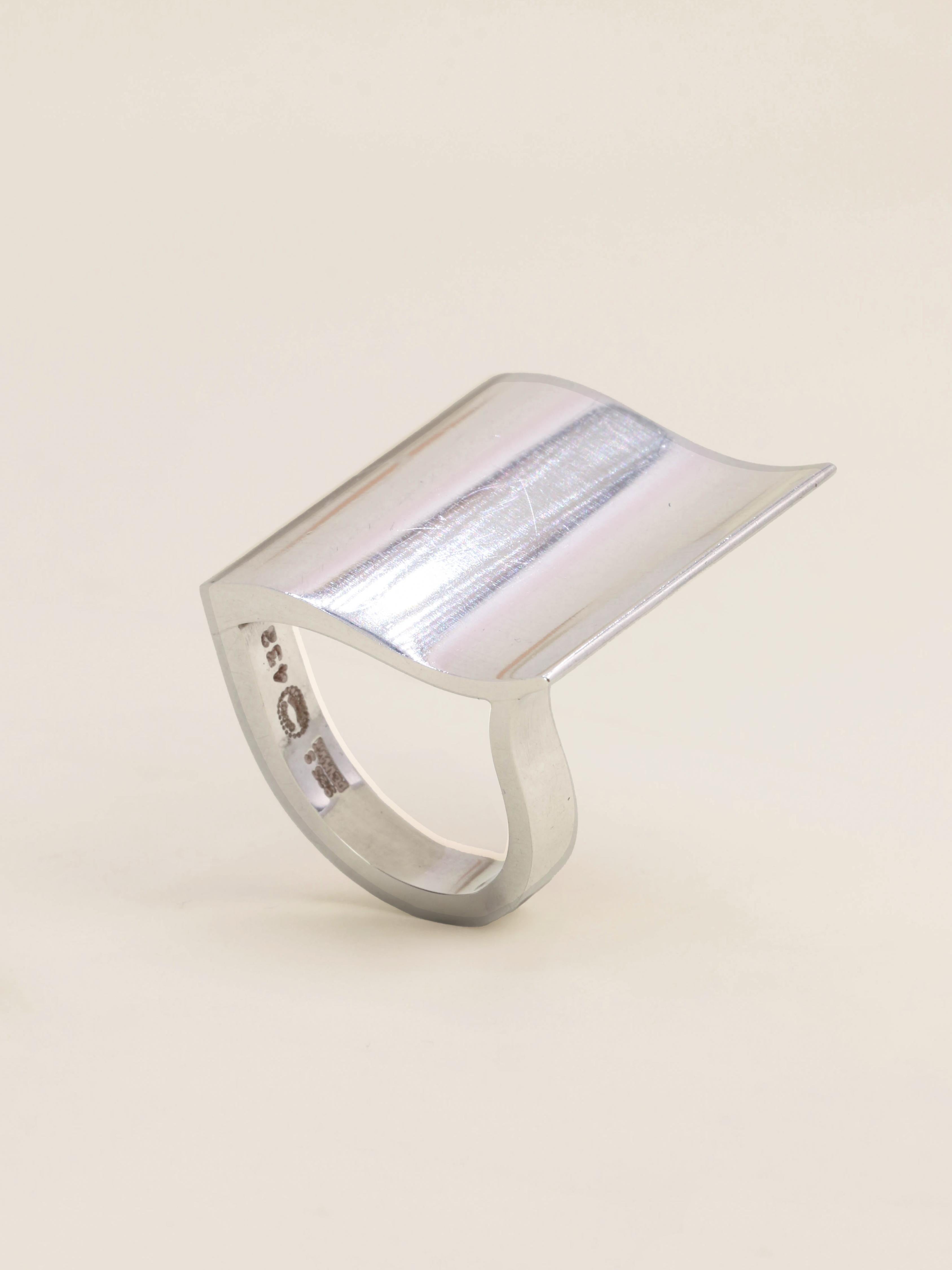 GEORG JENSEN Bague moderniste vague argent