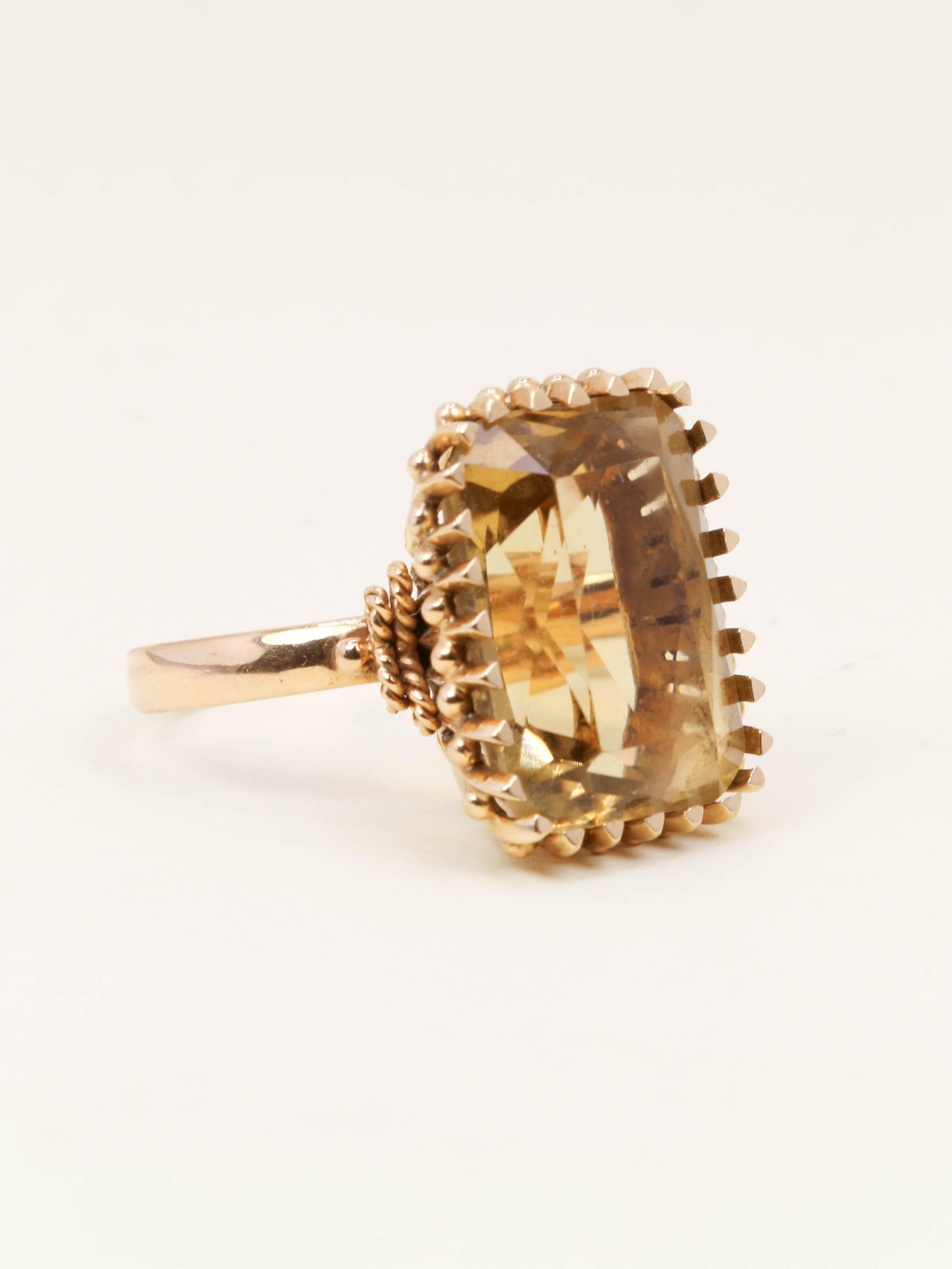 Bague cocktail or jaune citrine