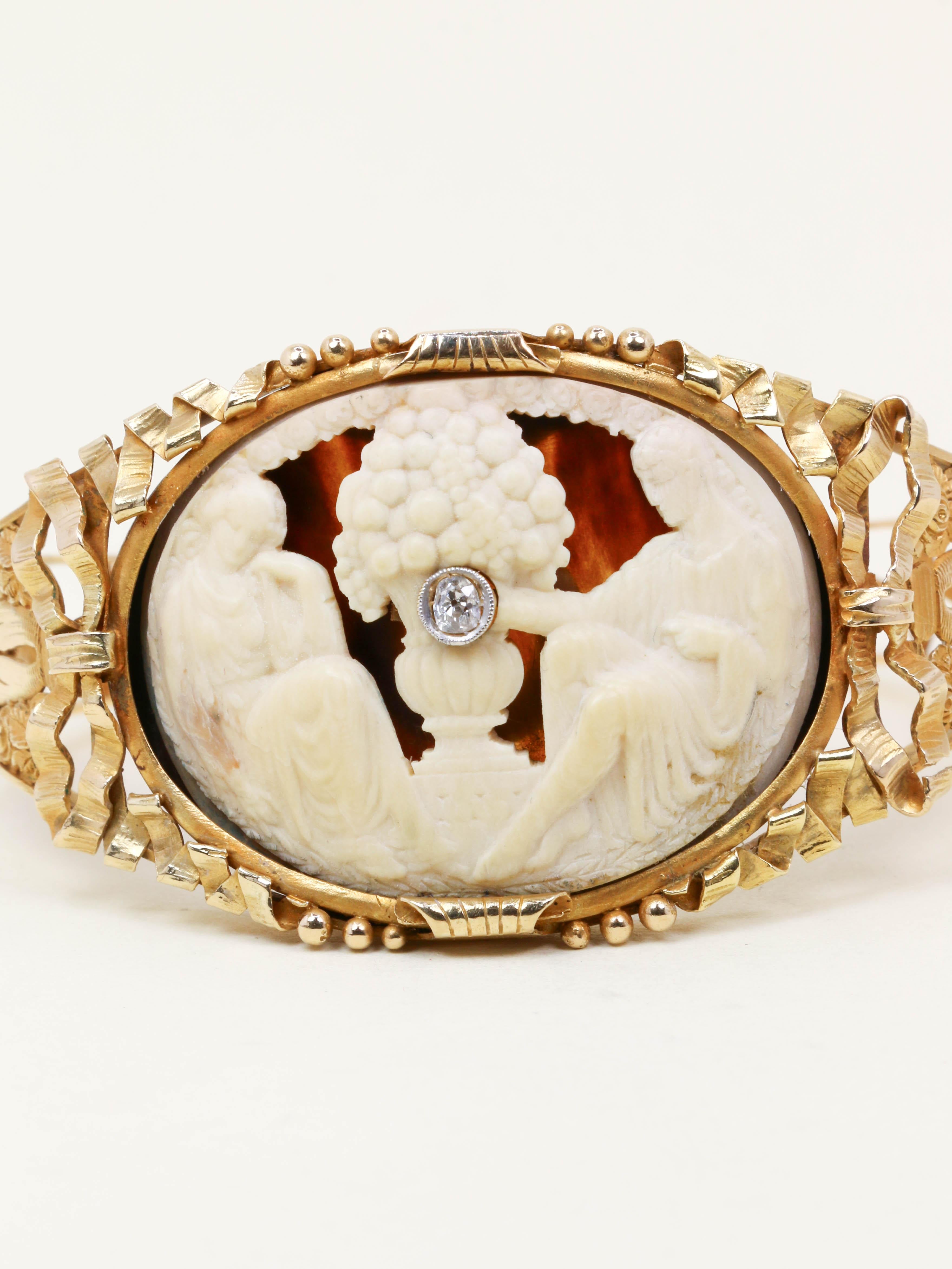 FUSET Y GRAU Bracelet camée Art Nouveau ivoire écaille diamant