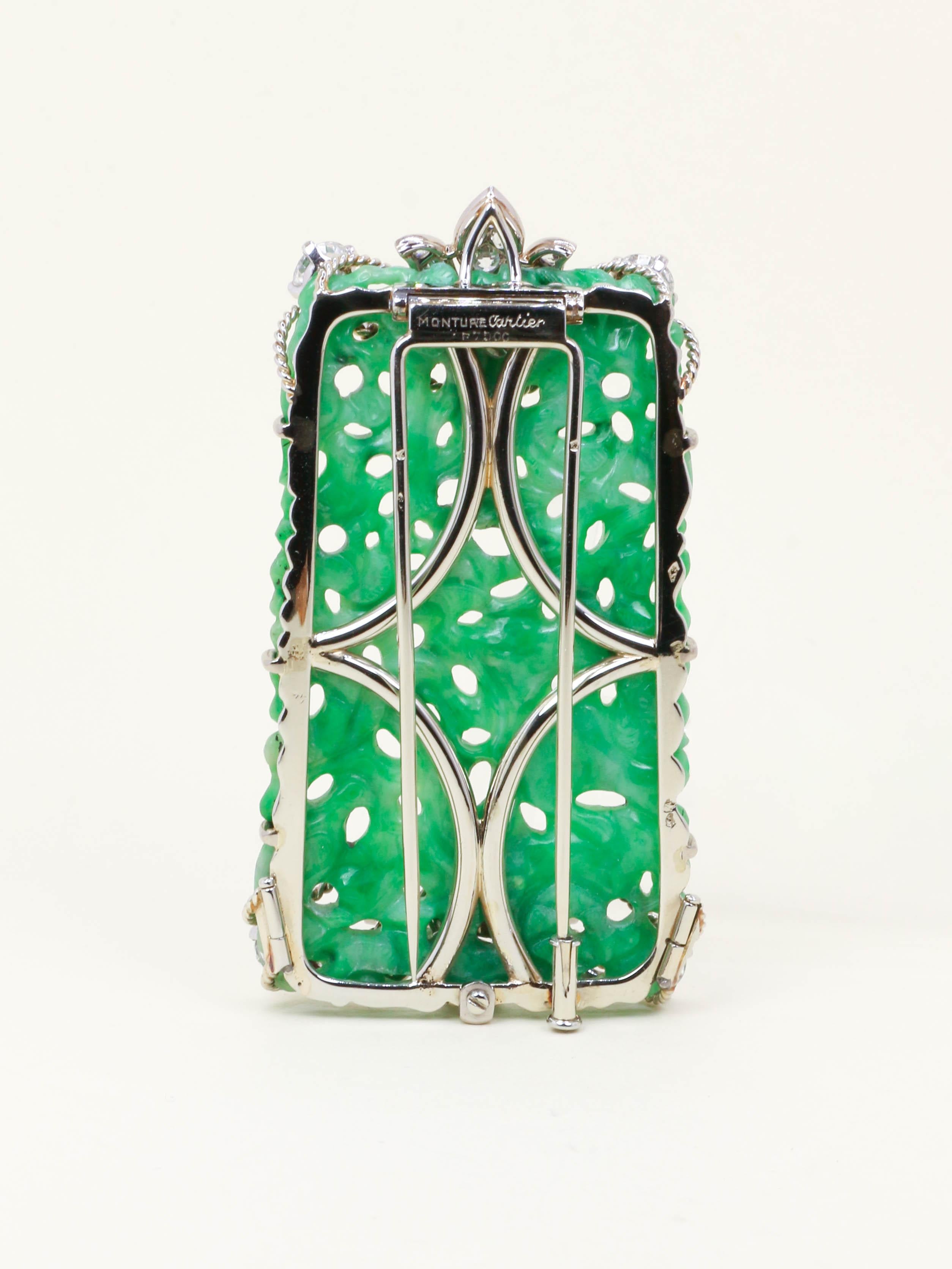 CARTIER Broche Plaque de jade diamants