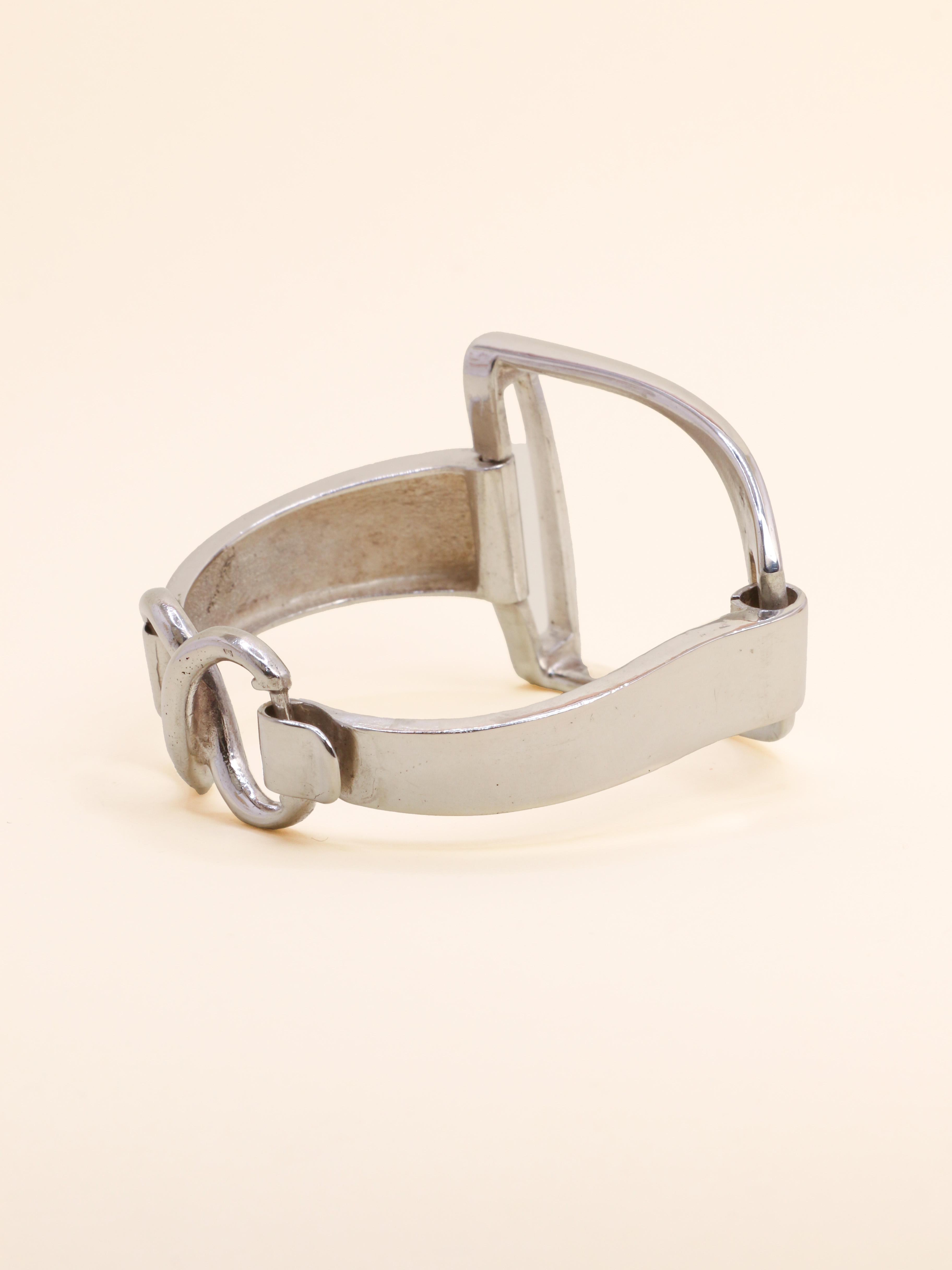 Bracelet vintage étrier en argent