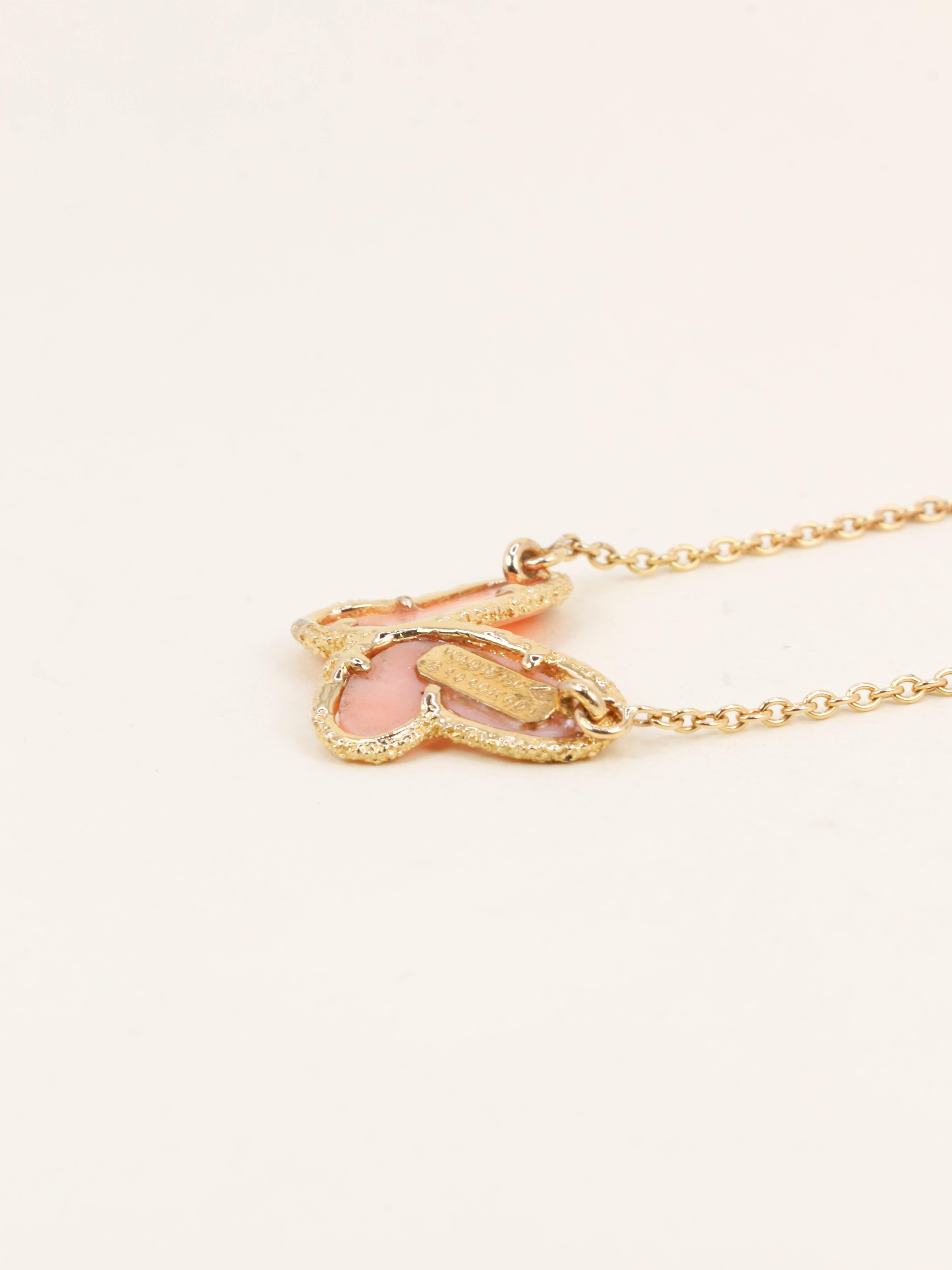 VAN CLEEF & ARPELS Collier Alhambra Papillon Corail - 1976