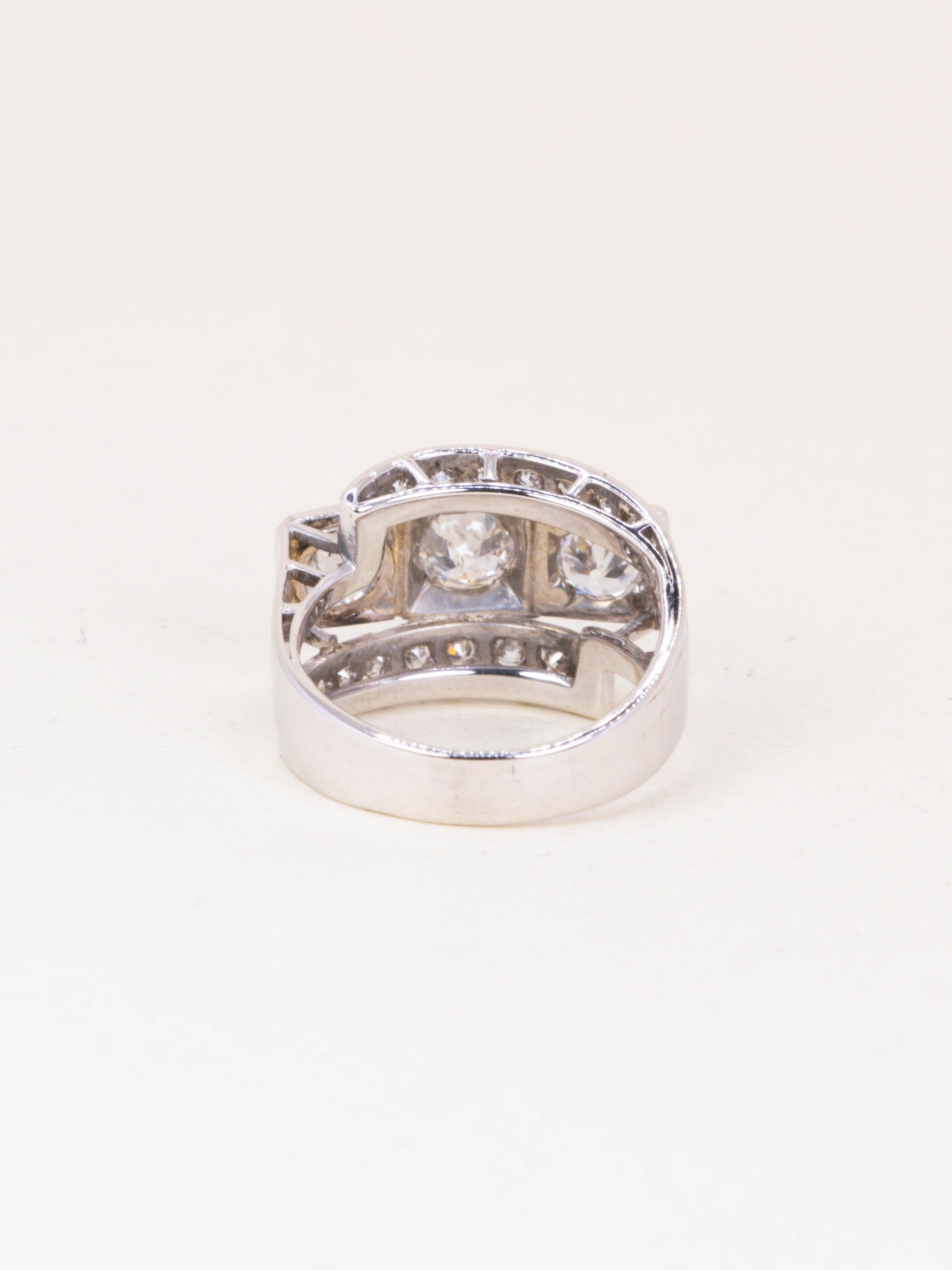Bague géométrique or blanc diamants