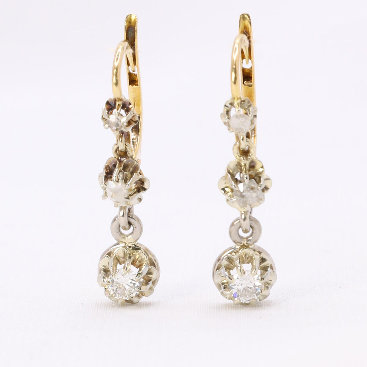 Boucles D'oreilles Anciennes En Or 18k Et Platine Avec Diamants 0,72 Ct