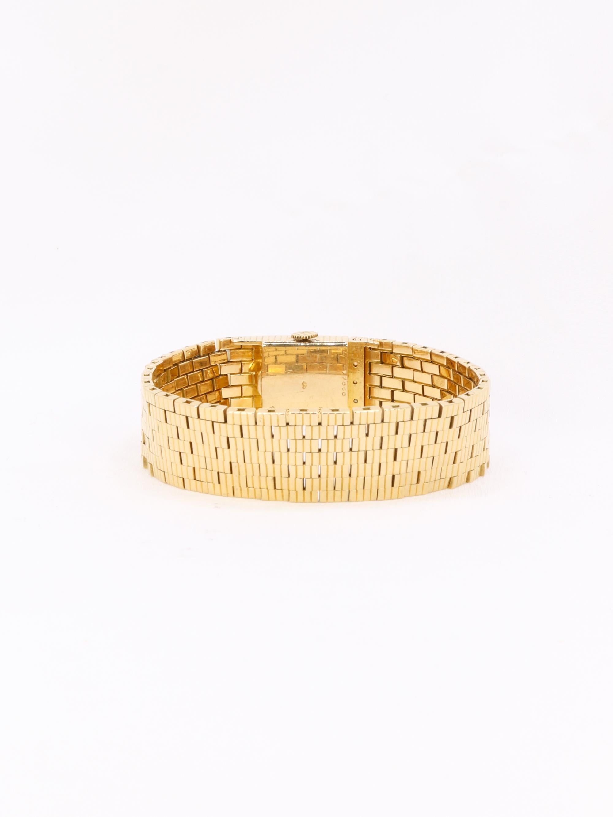 BOUCHERON Montre vintage or jaune