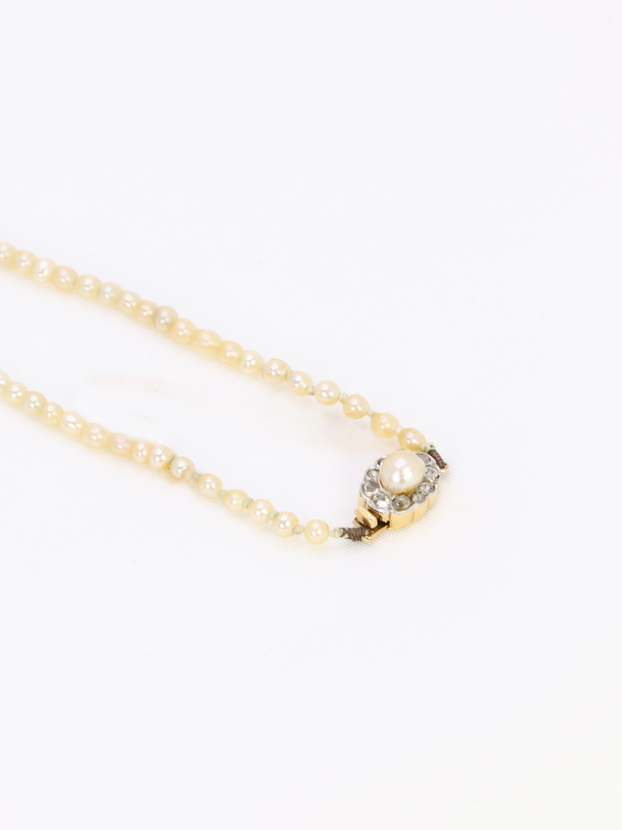 Collier de perles fines fermoir or jaune diamants taille rose