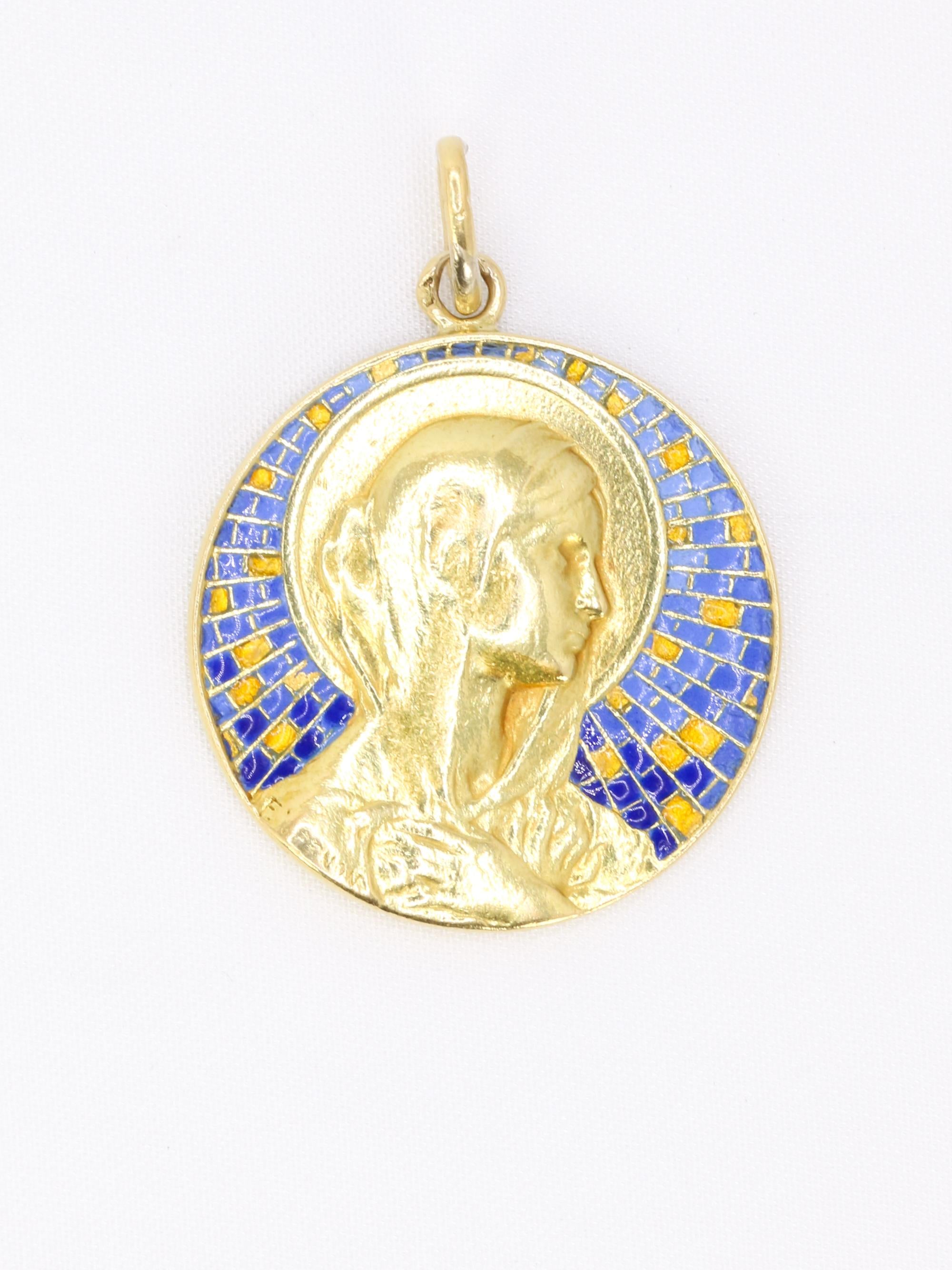 VERNON Médaille Art nouveau Vierge or jaune émail
