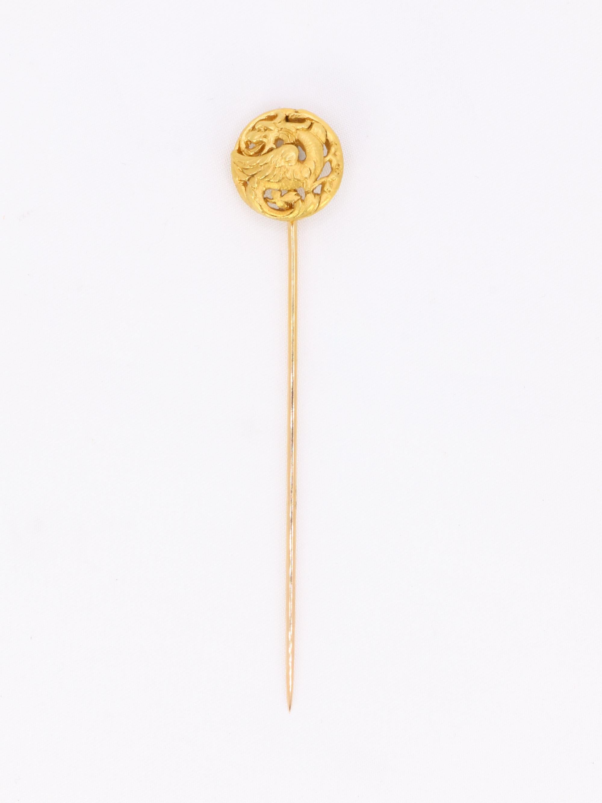 NOURY (att à.) Épingle à cravate chimère or jaune Néo Renaissance