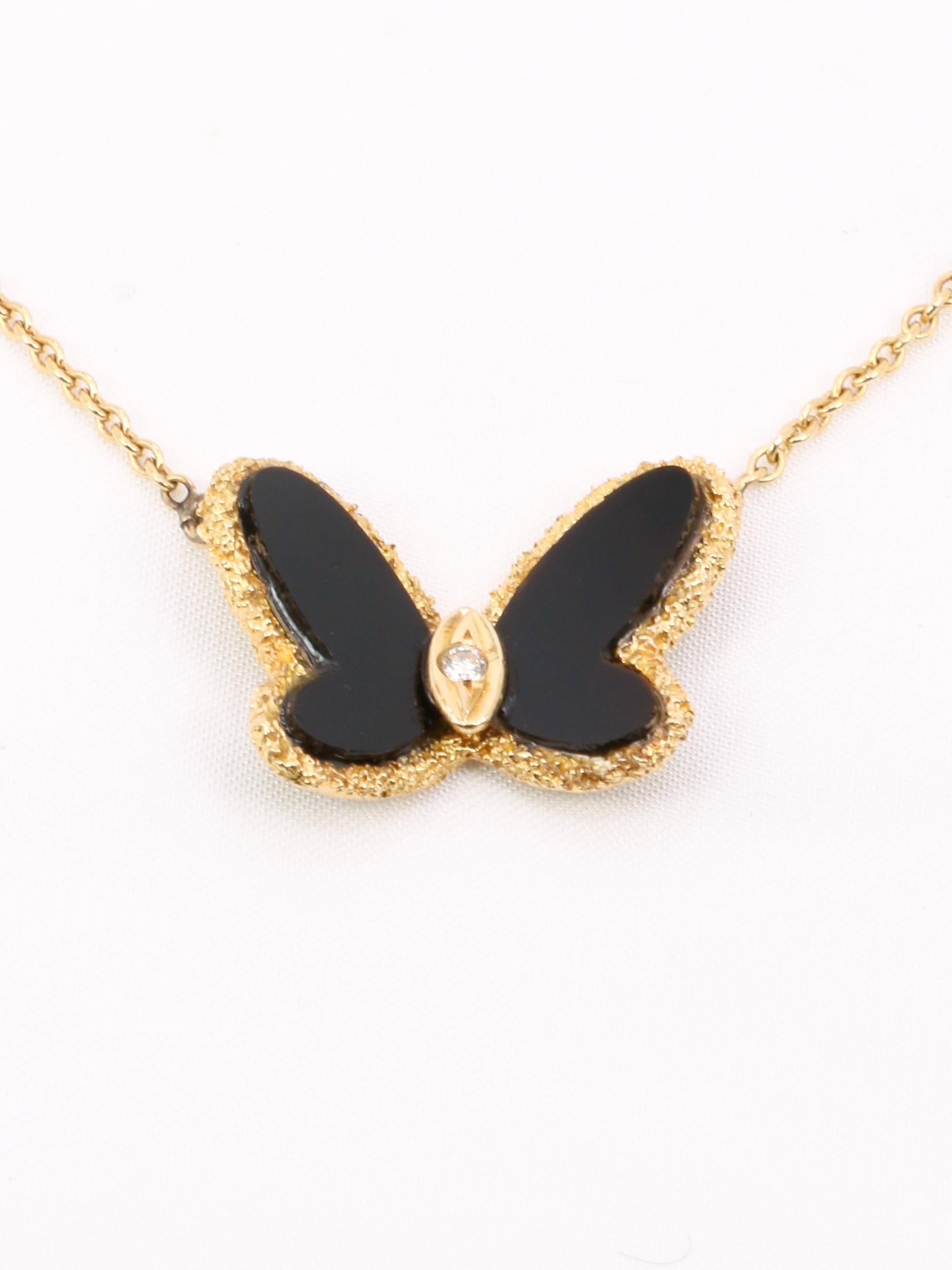 VAN CLEEF & ARPELS Collier Alhambra Papillon Onyx circa 1973