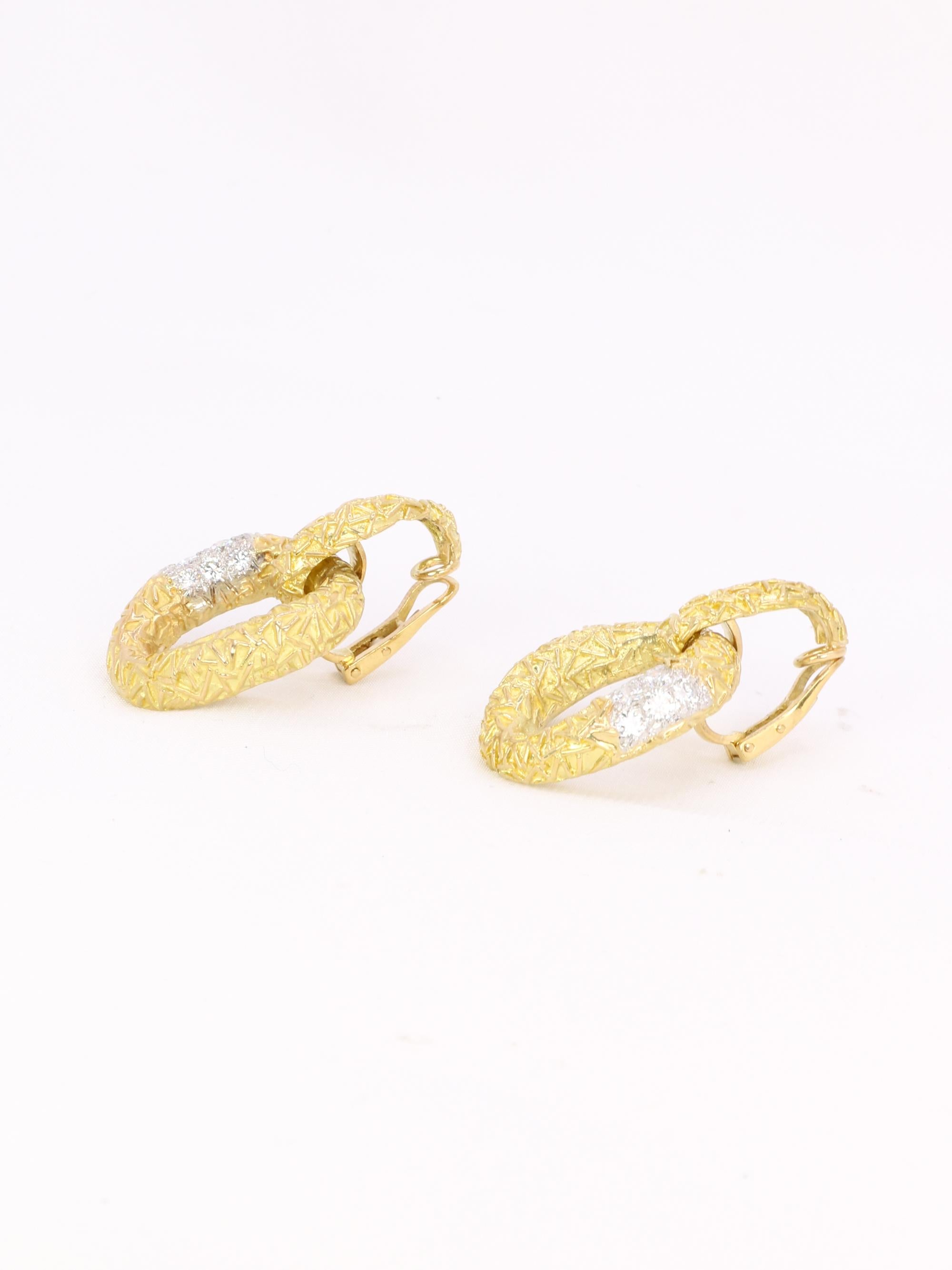 VASSORT (Att à) Boucles d'oreilles 'Chevalerie' or jaune diamants